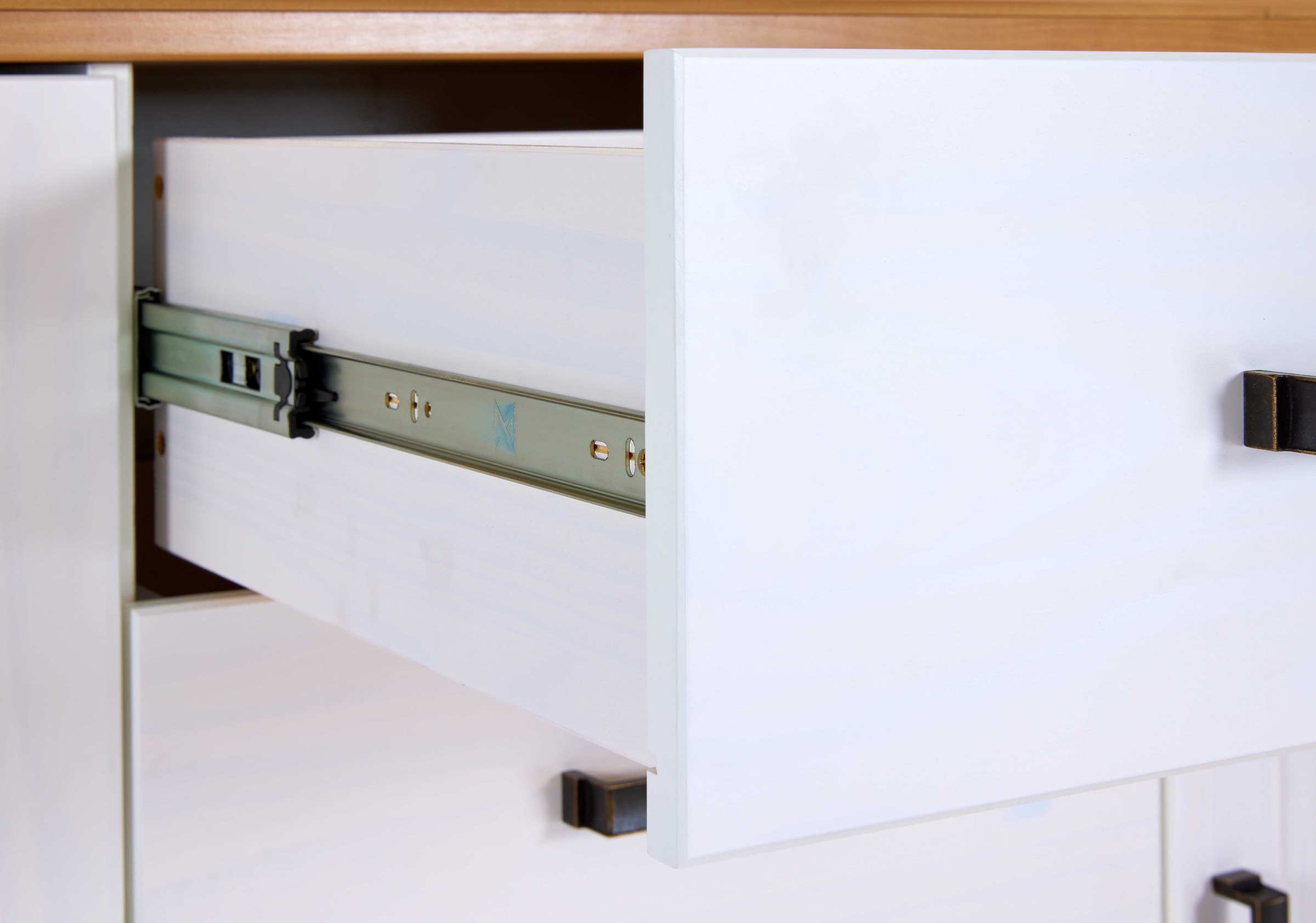 Inter Link Sideboard »Maluno« 1 Stk. tlg. Kiefer Massiv, Soft-Close, Stauraum, BxTxH: ca. 166,4 x 48,3 x 104 cm