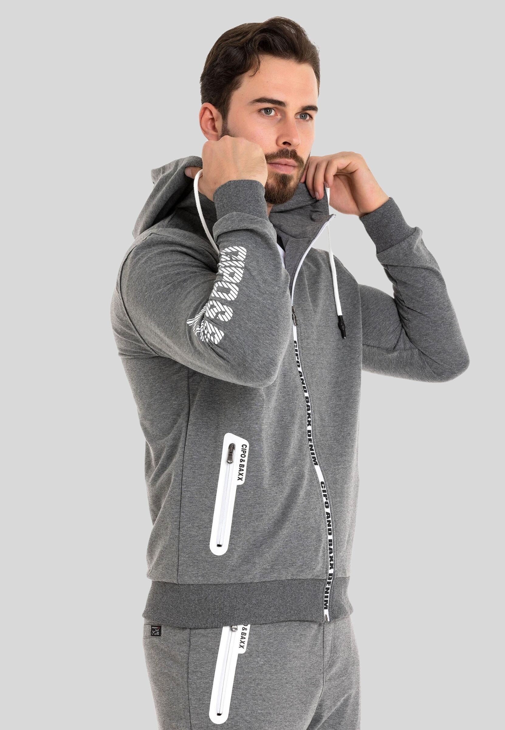 Cipo & Baxx Trainingsanzug »HOMEWEAR«, mit Allover-Musterung