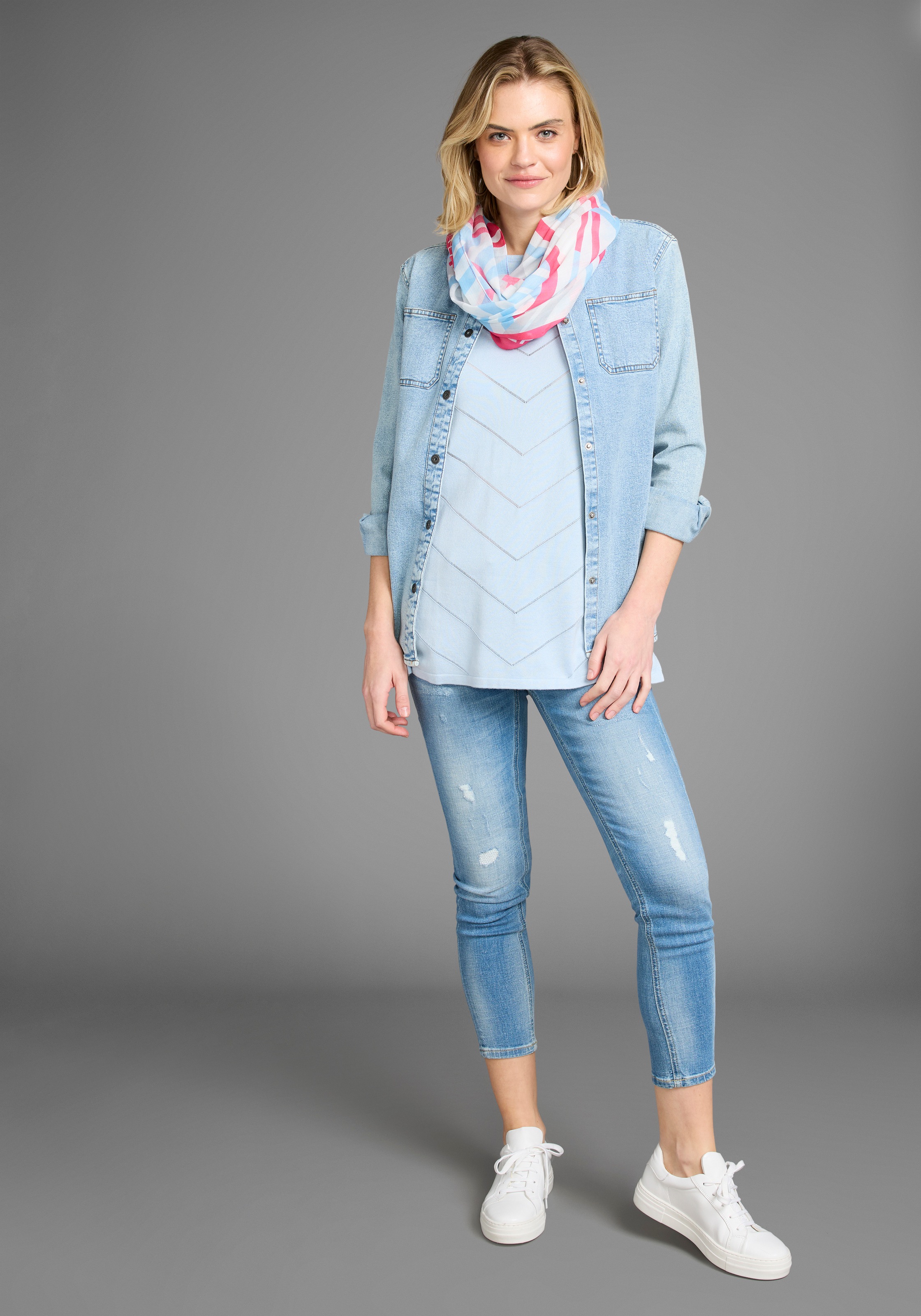 Laura Scott Loop, im maritimen Look mit Streifen & Schrift - NEW