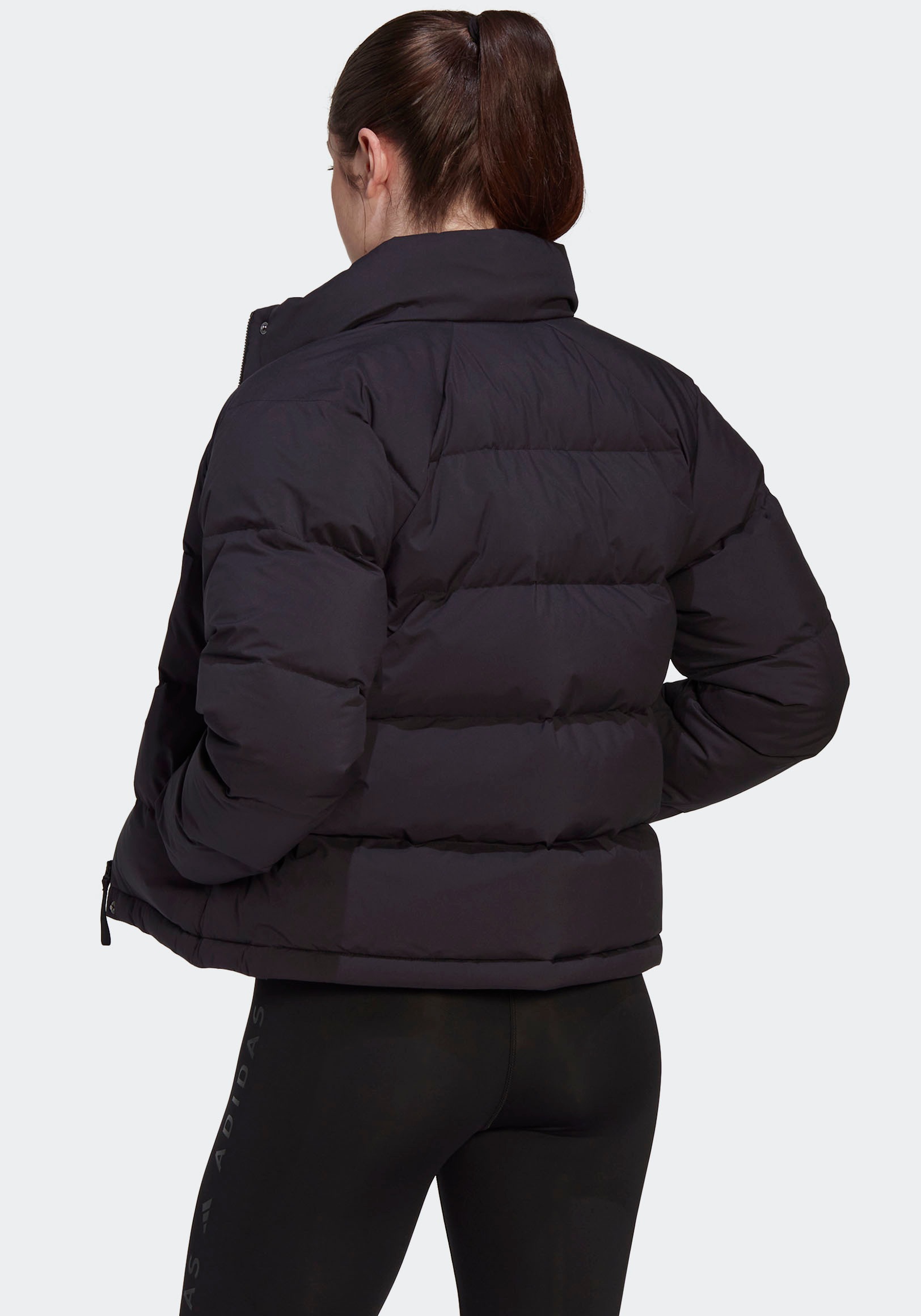 adidas Sportswear Outdoorjacke »HELIONIC RELAXED DAUNENJACKE«