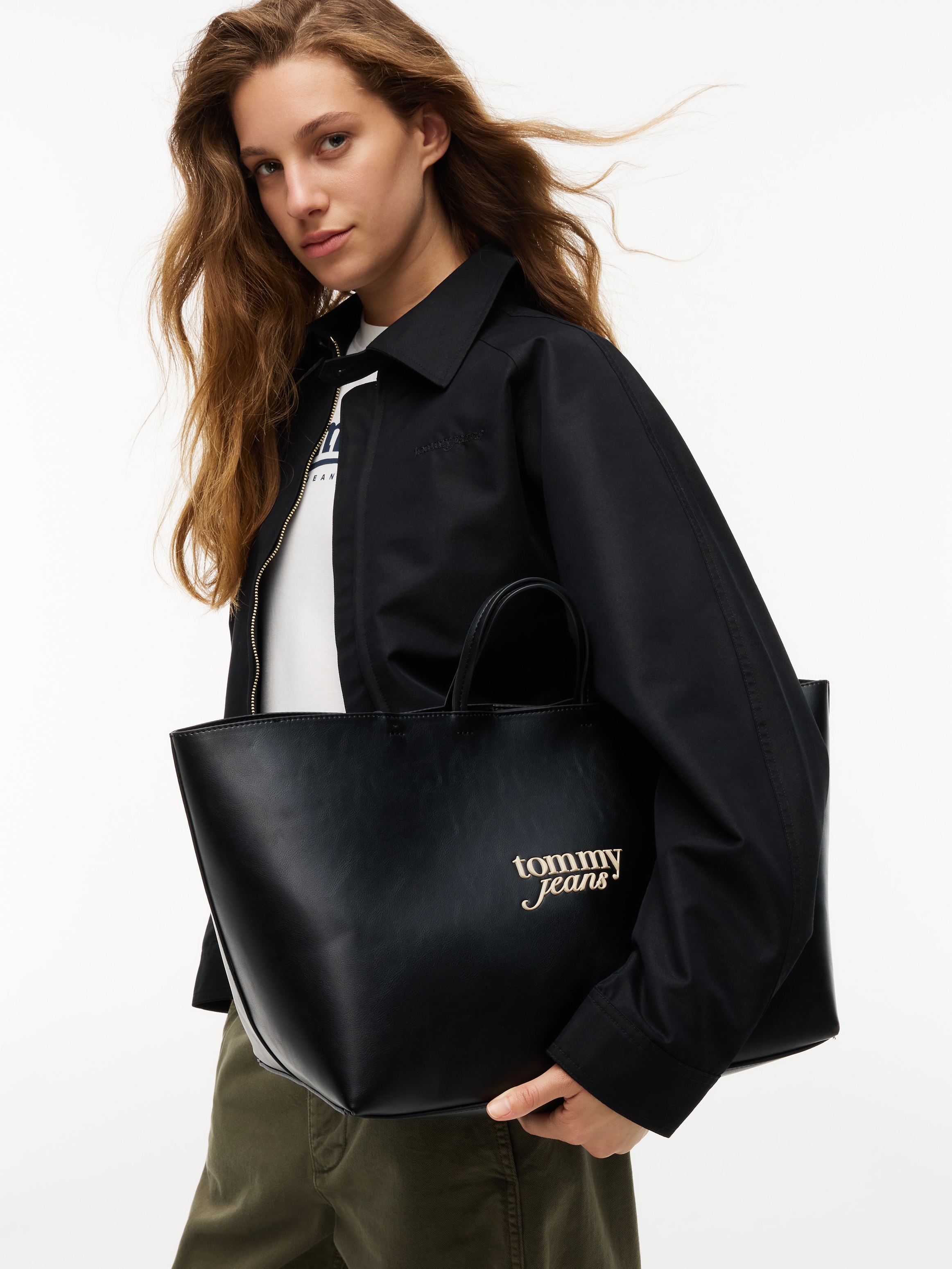 Tommy Jeans Shopper »TJW MUST TOTE« Tragetasche, Umhängetasche, Schultertasche mit doppelten Tragegriffen