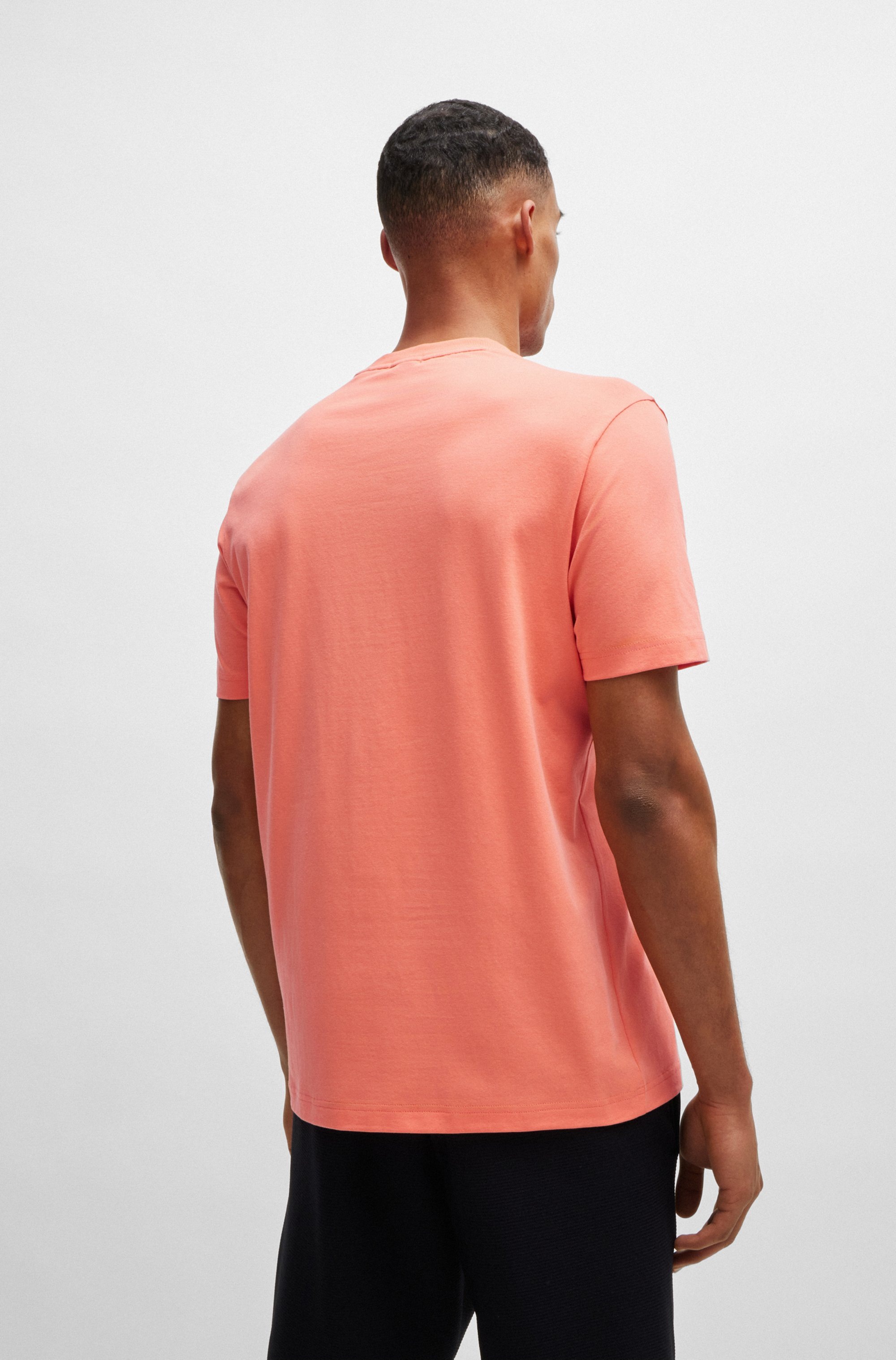 BOSS GREEN Rundhalsshirt »Tee«, mit gummiertem Kontrast-Logo