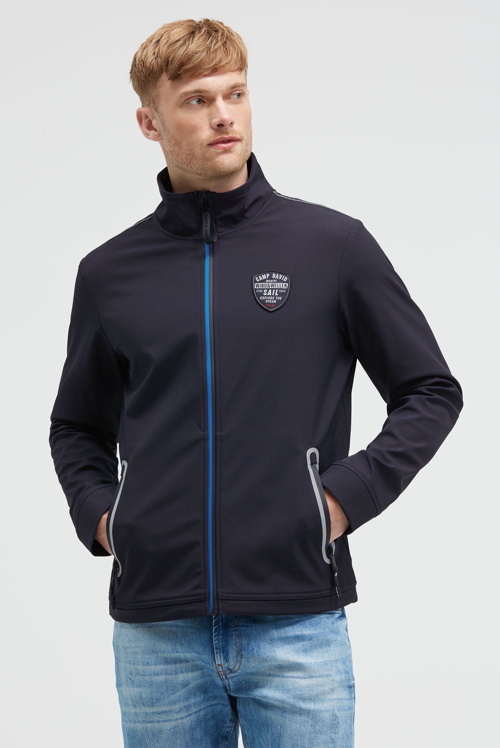 CAMP DAVID Softshelljacke ohne Kapuze mit verstellbarem Gummizug im Saum günstig online kaufen