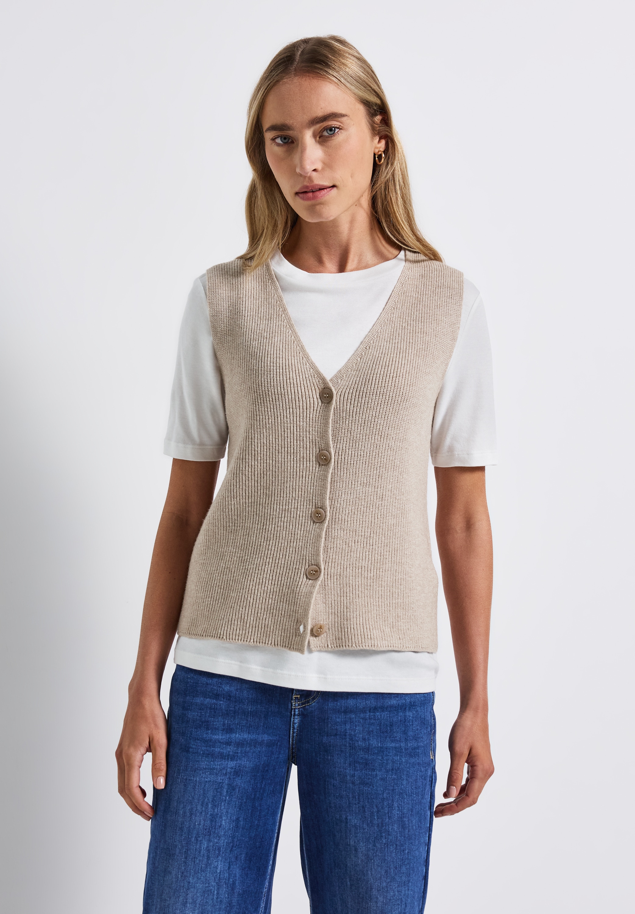 STREET ONE Strickweste, in Ripp-Optik und mit Knopfleiste günstig online kaufen