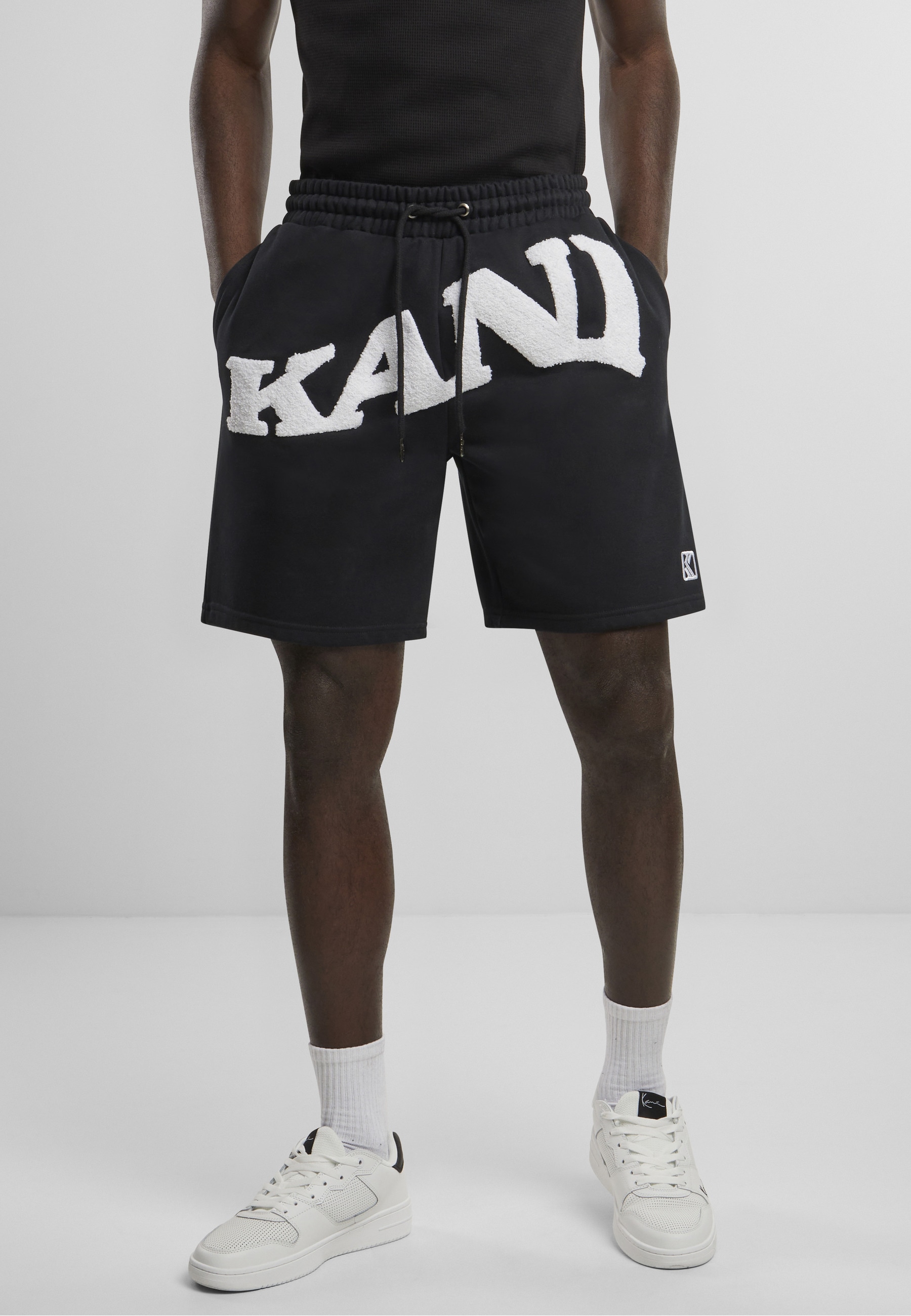 Karl Kani Shorts »Karl Kani Herren KK Wavy Retro Sweatpants«