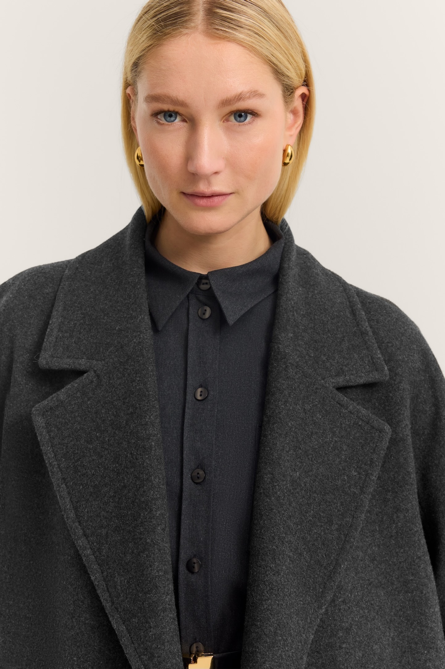 bugatti Trenchcoat »Loose Fit«, Oversized, Flexcity Stretch mit Bindegurt