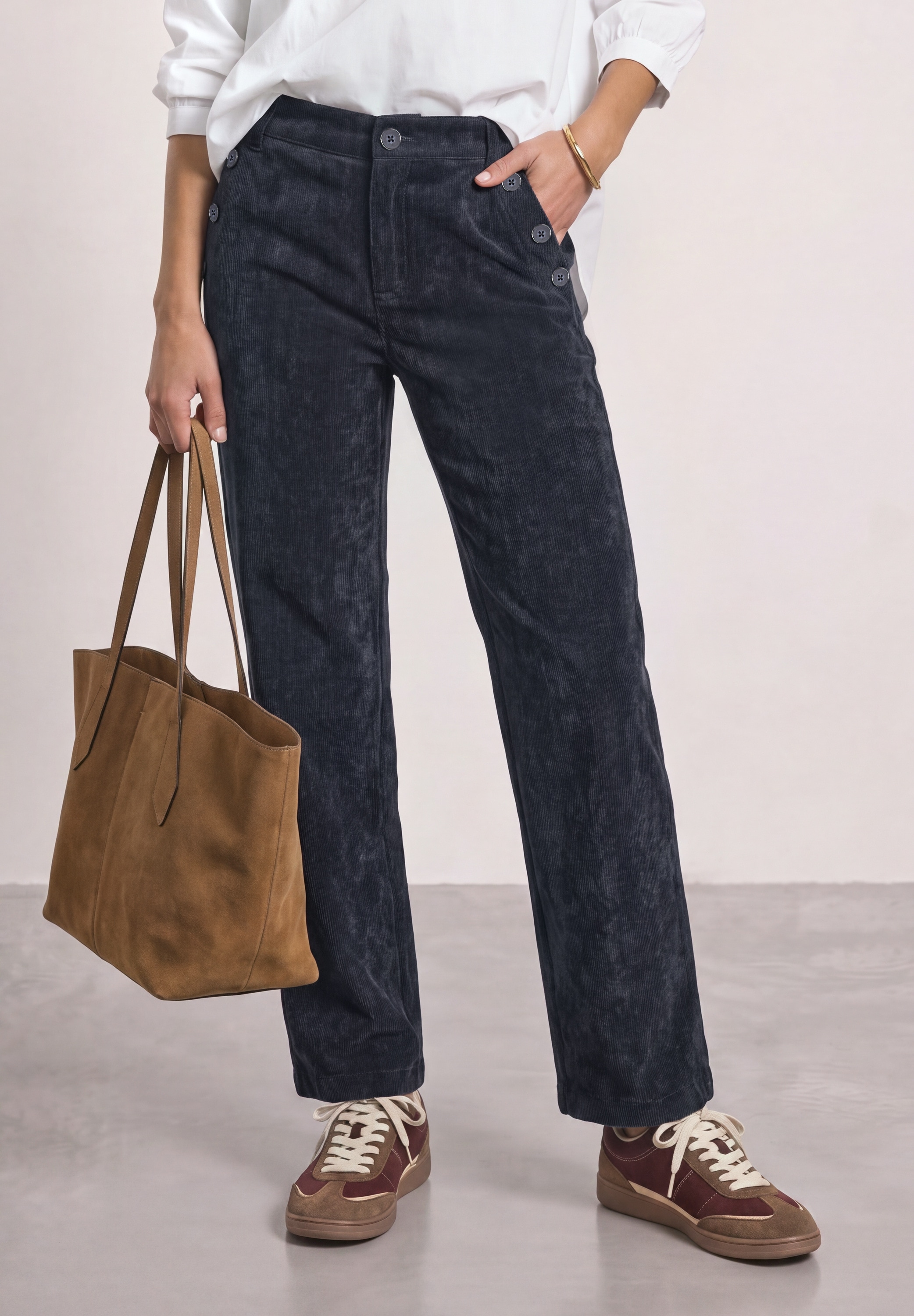 STREET ONE "Style Amalia" Streight Leg mit Zierknöpfen