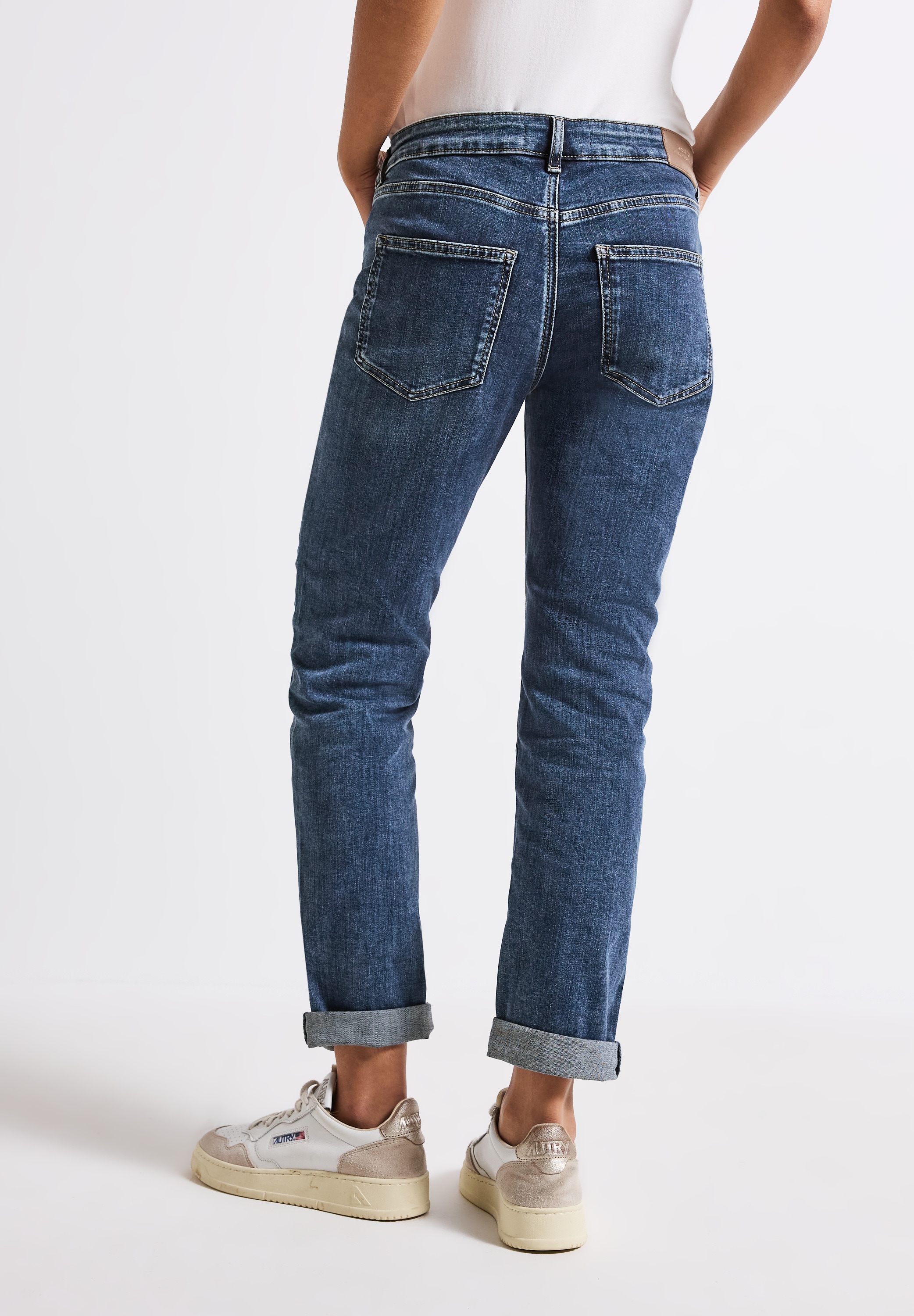 STREET ONE Loose-fit-Jeans, Middle Waist günstig online kaufen