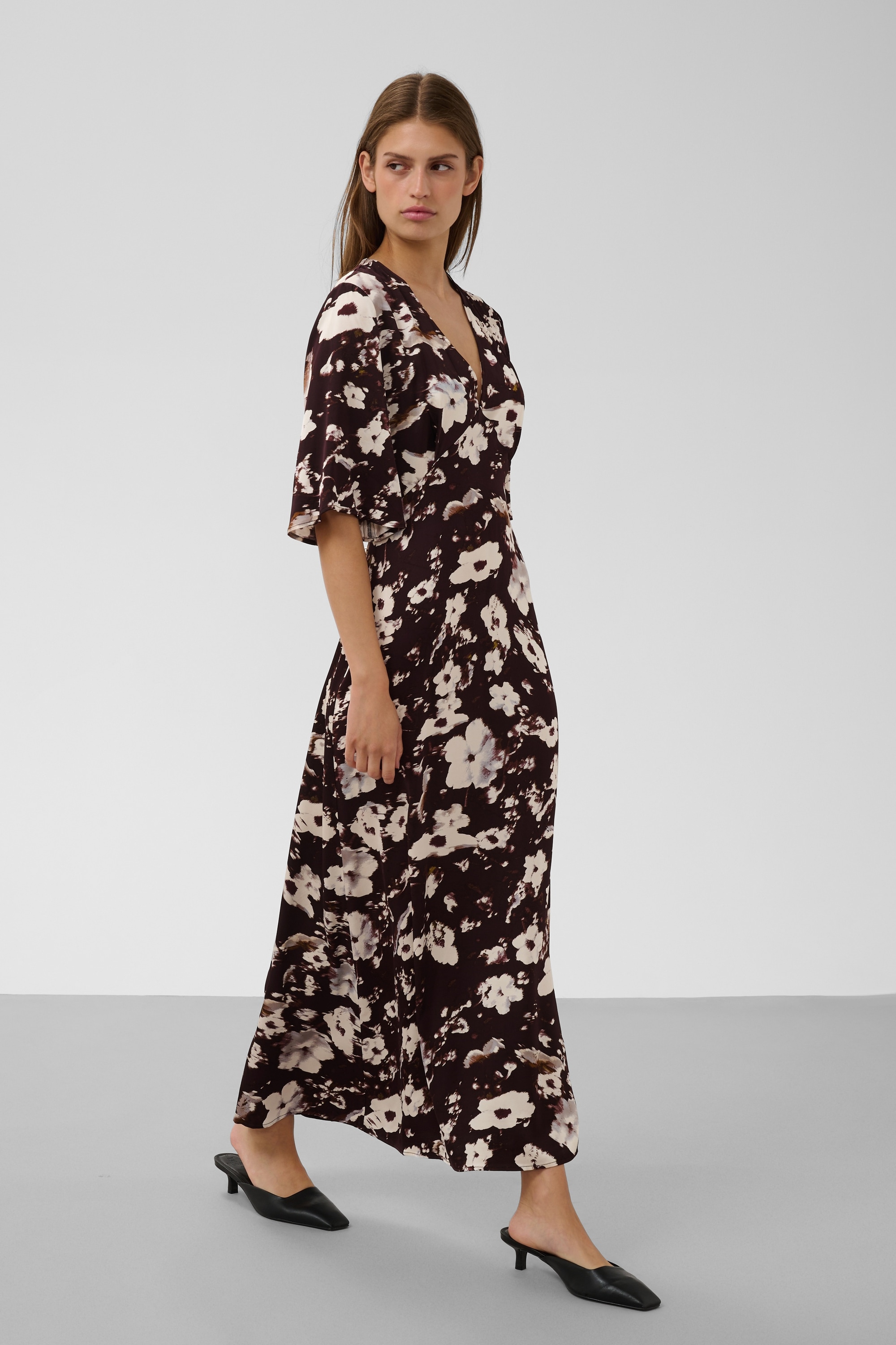 SOAKED IN LUXURY Midikleid »Damen Kleid SLClero«
