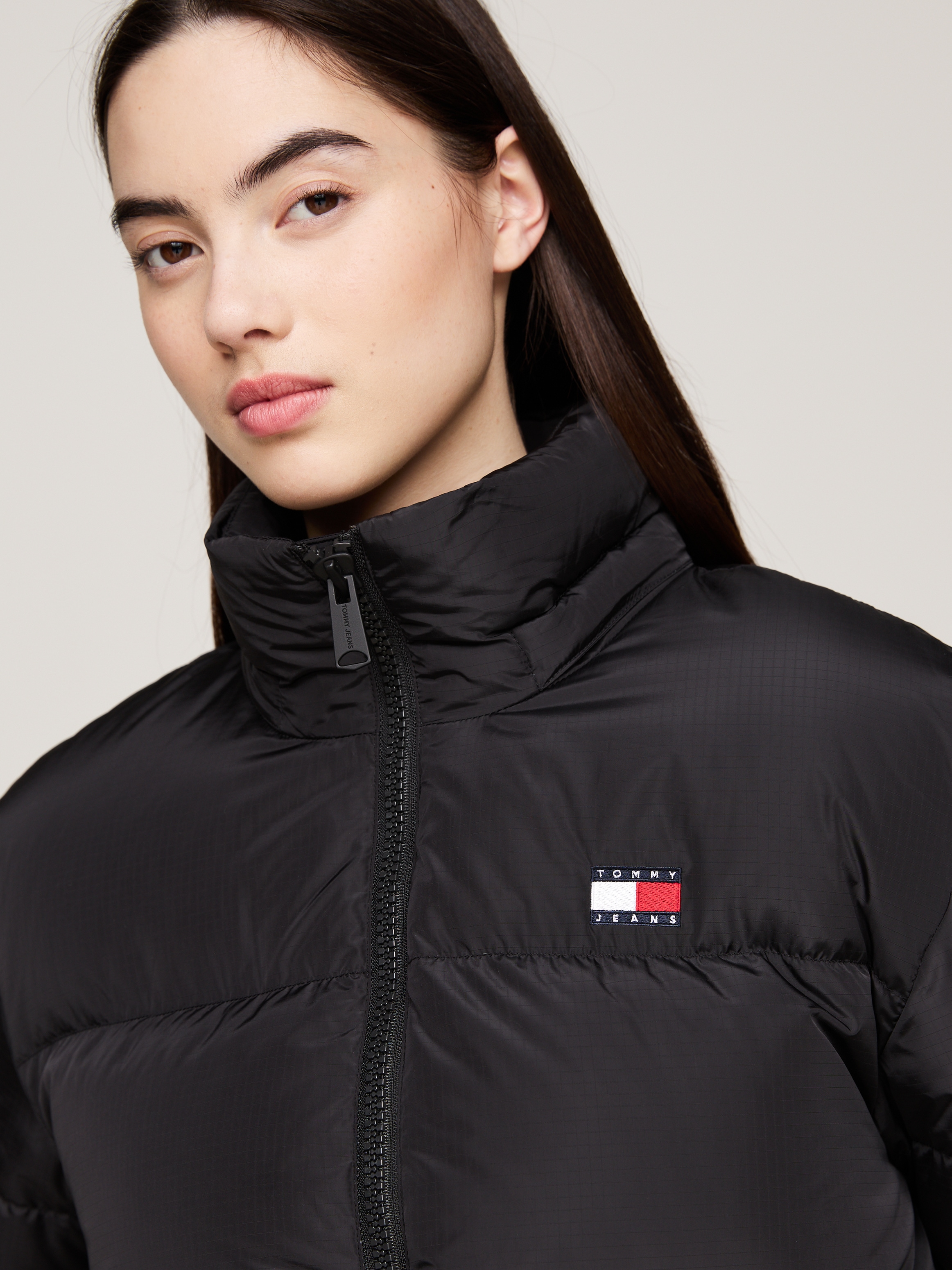 Tommy Jeans Steppjacke »TJW ALASKA PUFFER EXT«, mit Kapuze, mit Logostickereien