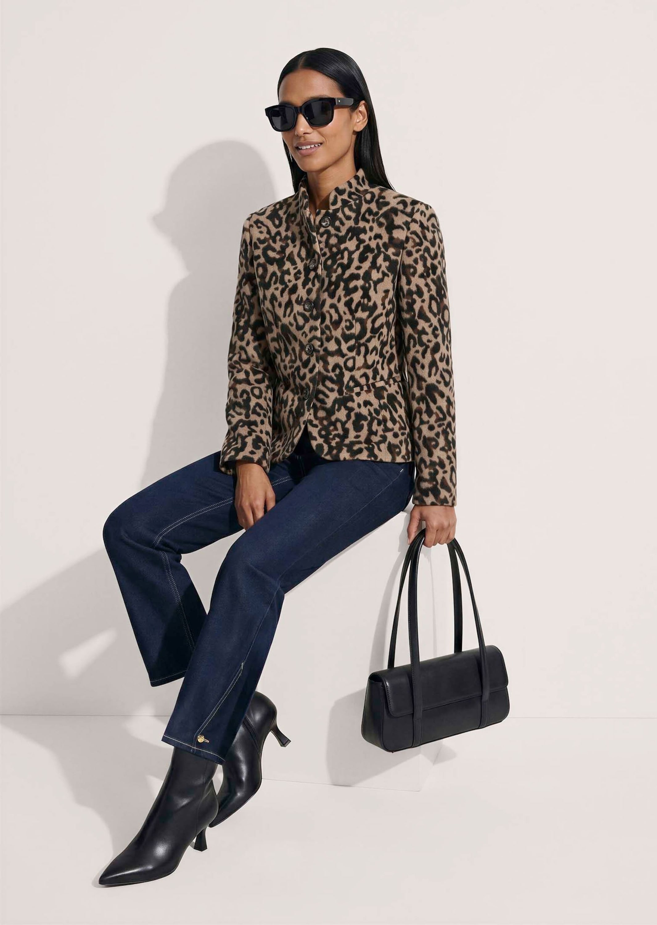 MADELEINE Jackenblazer »Blazer Jacquard-Blazer im Leo-Muster«