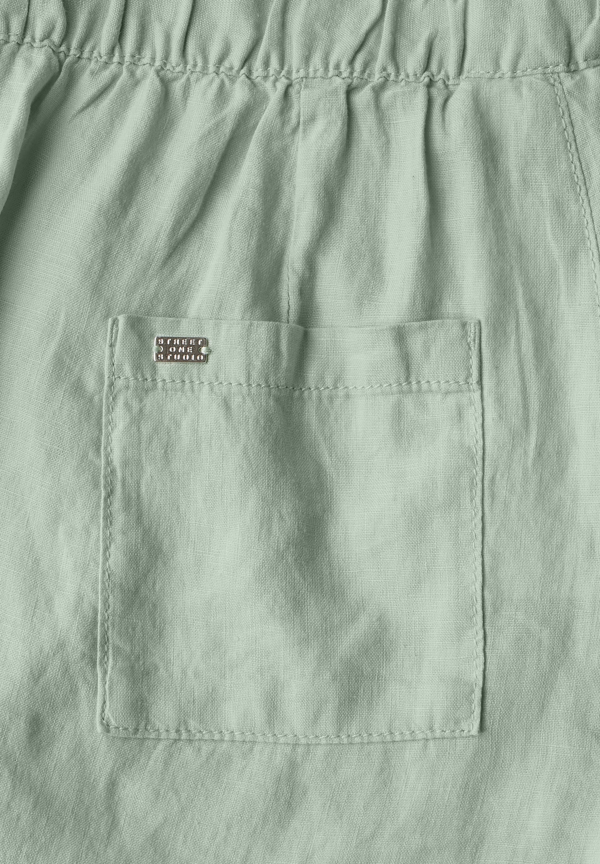 STREET ONE STUDIO Shorts, mit seitlichen Einschubtaschen