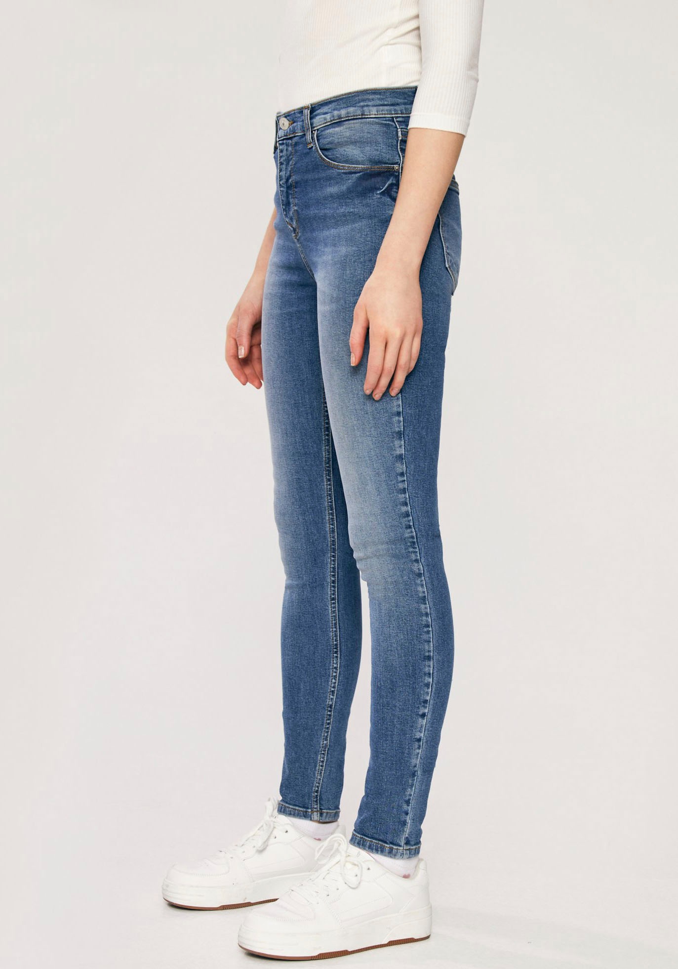 LTB Slim-fit-Jeans »Amy X«, in angesagter Waschung