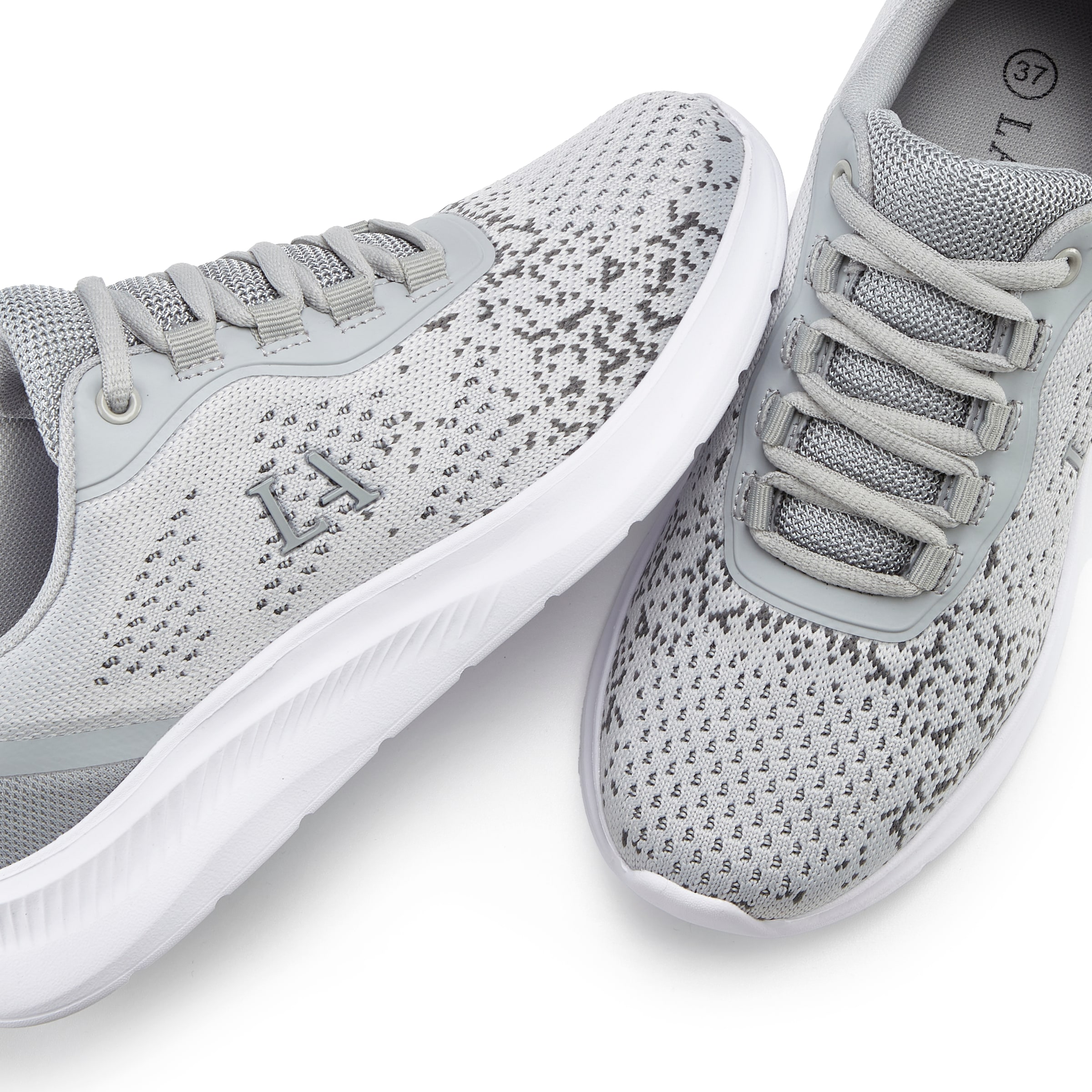 LASCANA Sneaker, Freizeitschuh, Halbschuh, Schnürhalbschuh im sportiven Look