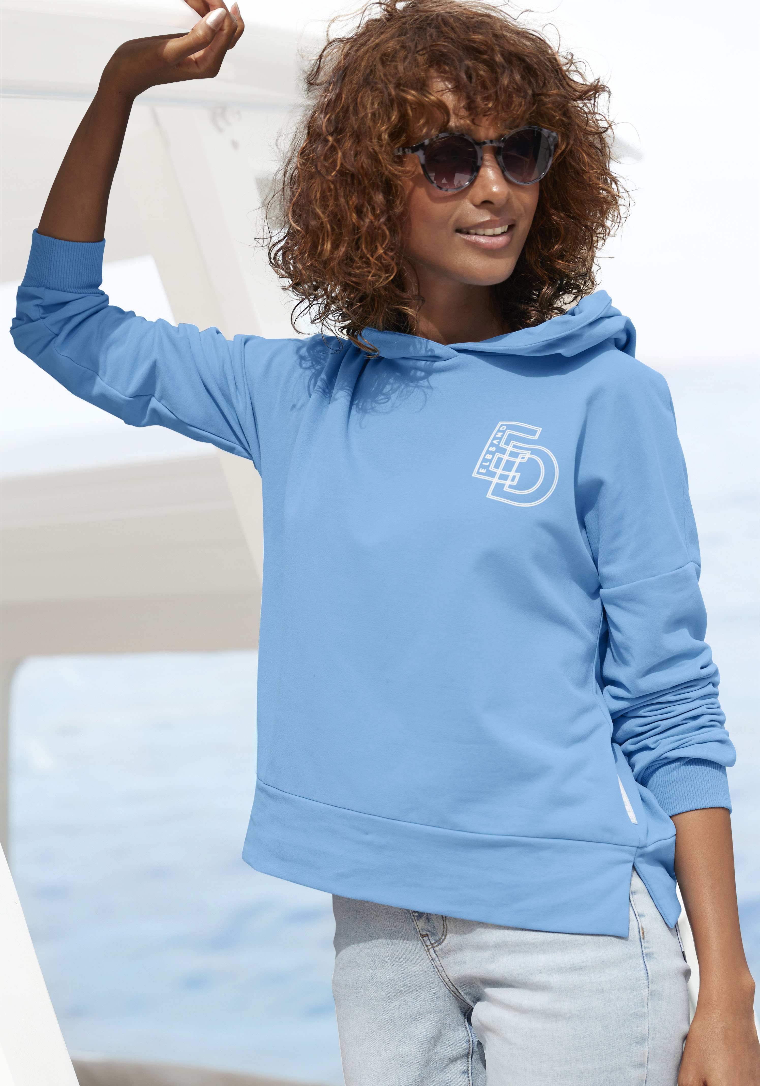 Elbsand Kapuzensweatshirt "Jonna", mit großem Logodruck auf dem Rücken, bequemer Hoodie aus Baumwolle