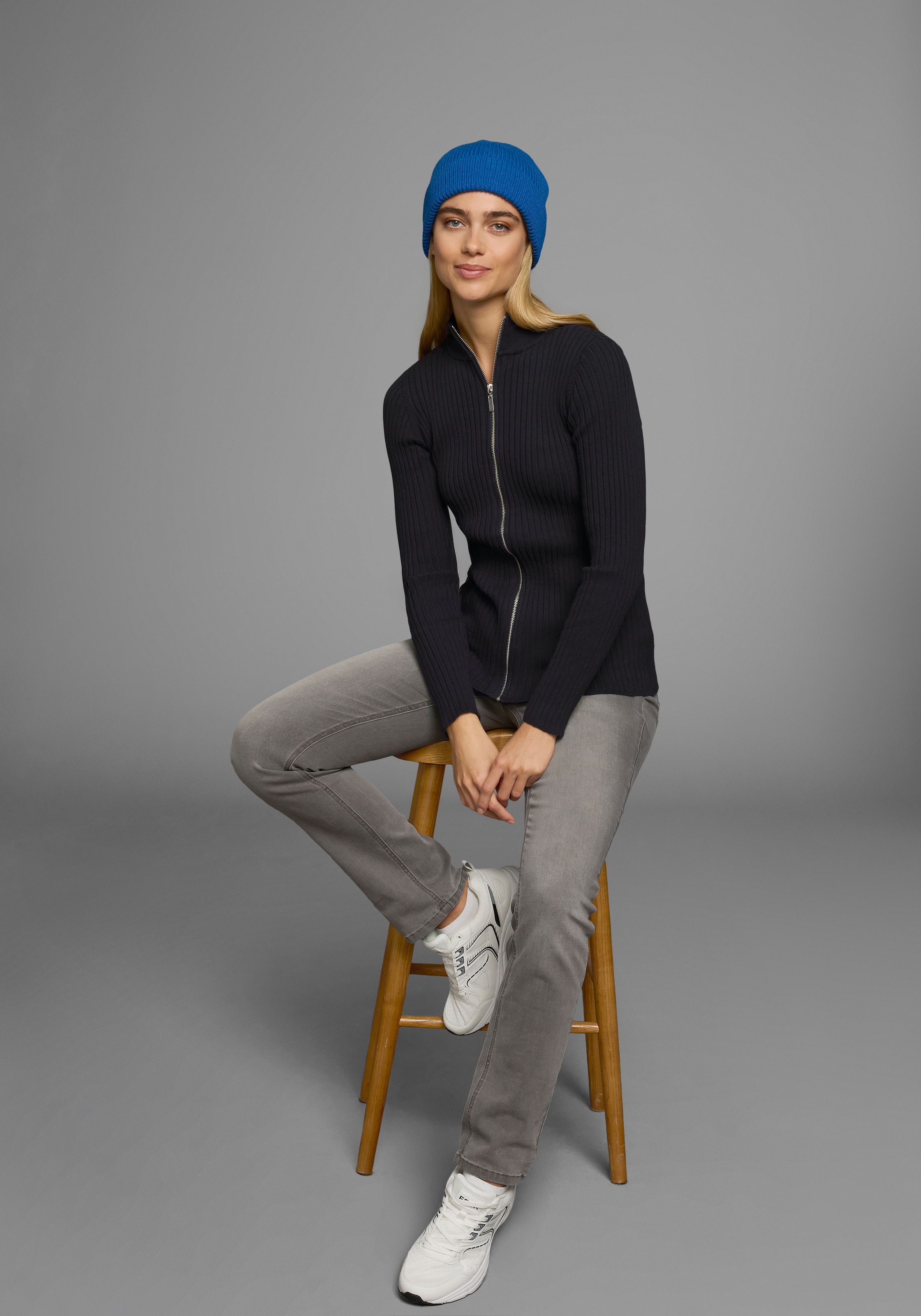 AJC Strickjacke, in Rippenstrick mit Zipper vorne