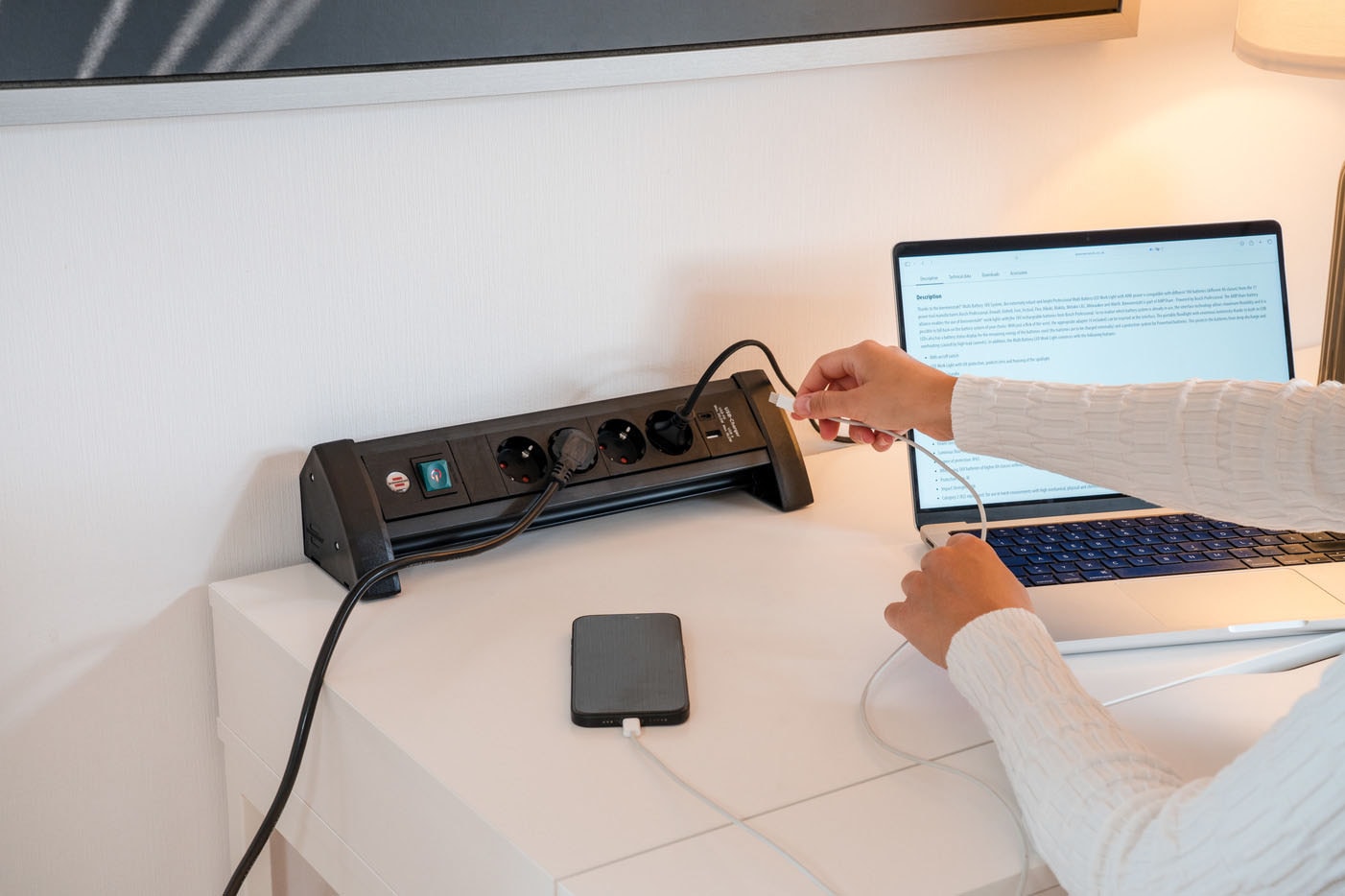 Brennenstuhl Steckdosenleiste »Premium Office-Line Steckdosenleiste 4-fach« (USB-Anschlüsse Kabellänge 1,8 m)