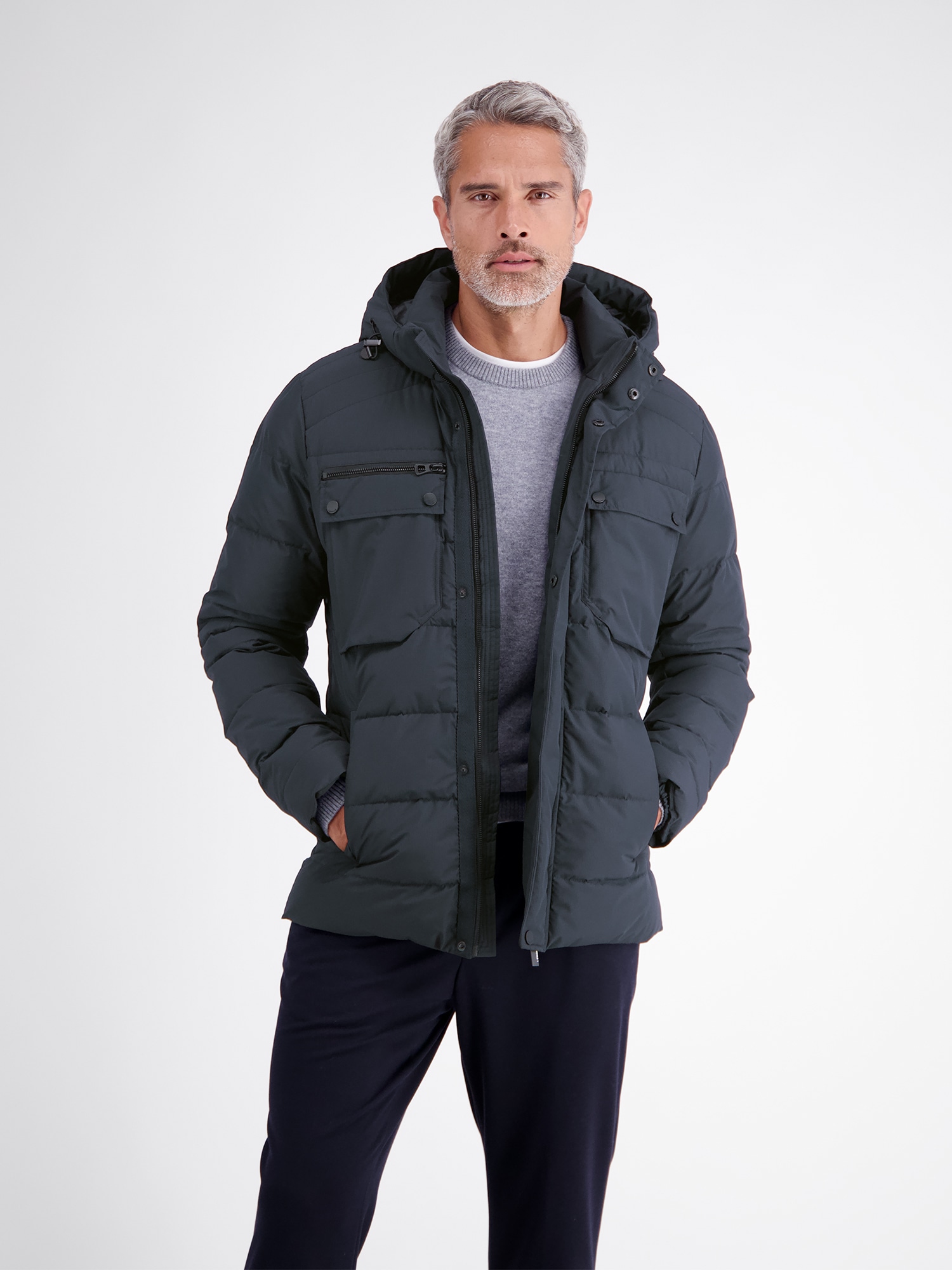 LERROS Outdoorjacke "Aufwändige Funktionsjacke, wärmend und wasserabweisend" mit Kapuze