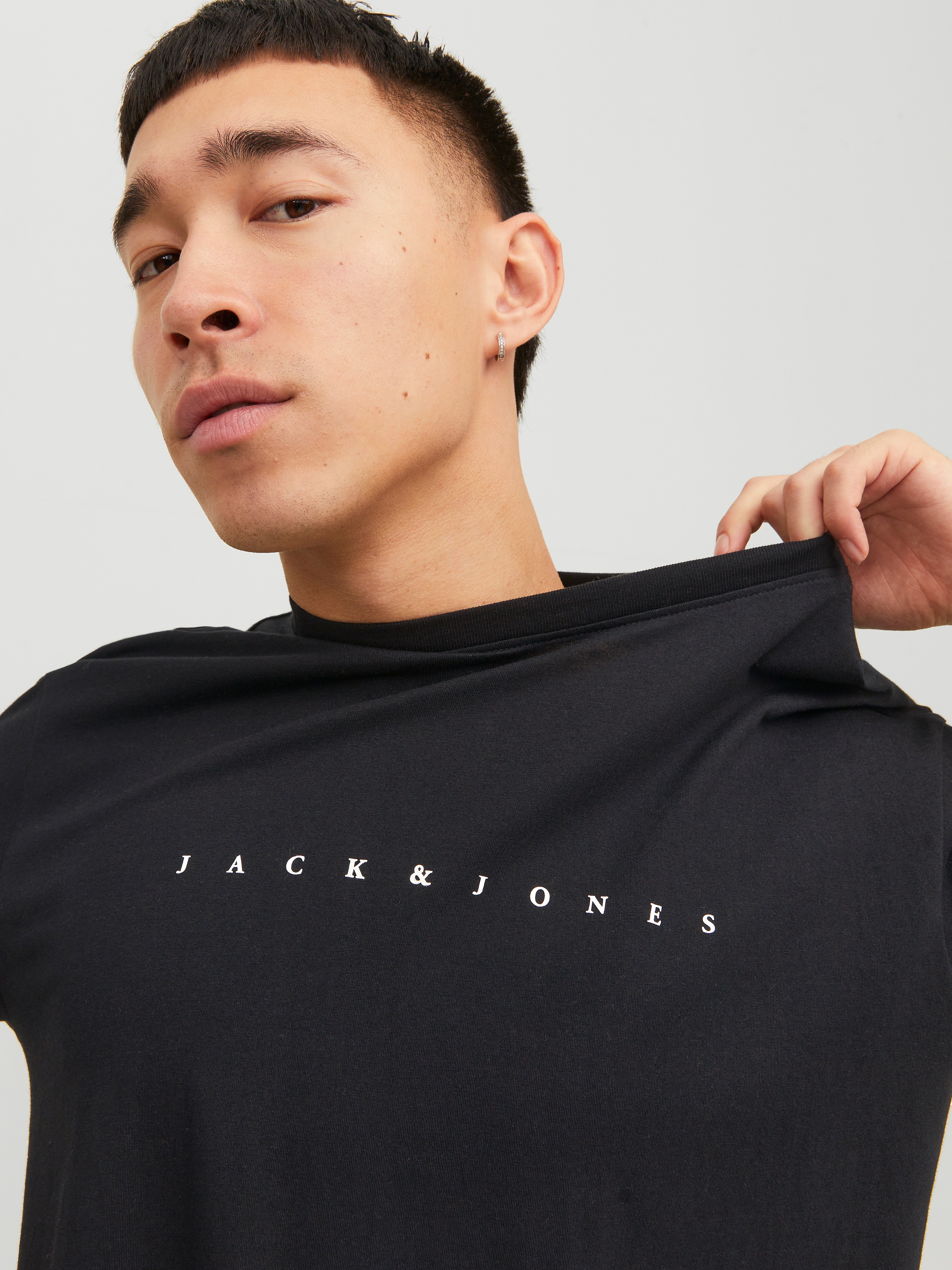 Jack & Jones "JJESTAR mit Pigmentprint und Baumwollgefühl" mit Pigmentprint günstig online kaufen