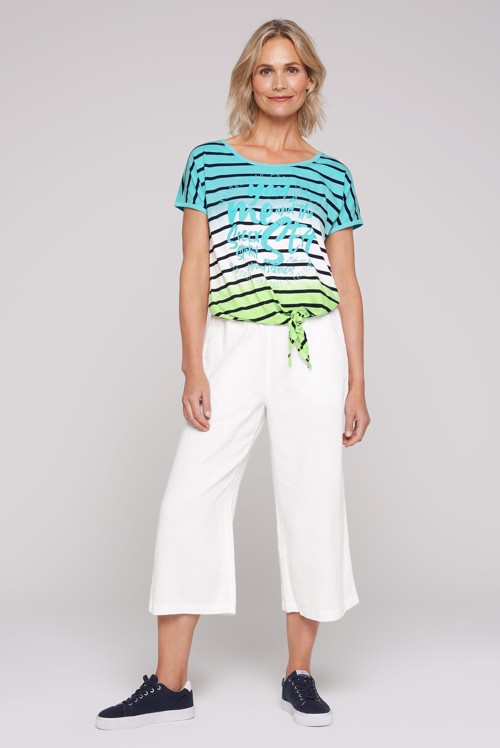 SOCCX Oversize-Shirt, mit überschnittenen Schultern