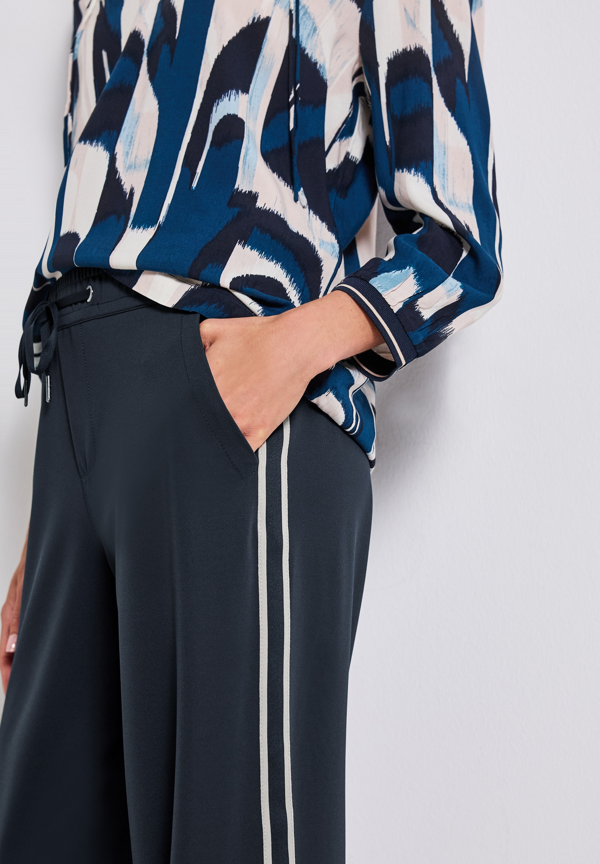 Thumbnail - STREET ONE Stoffhose mit Gallonstreifen