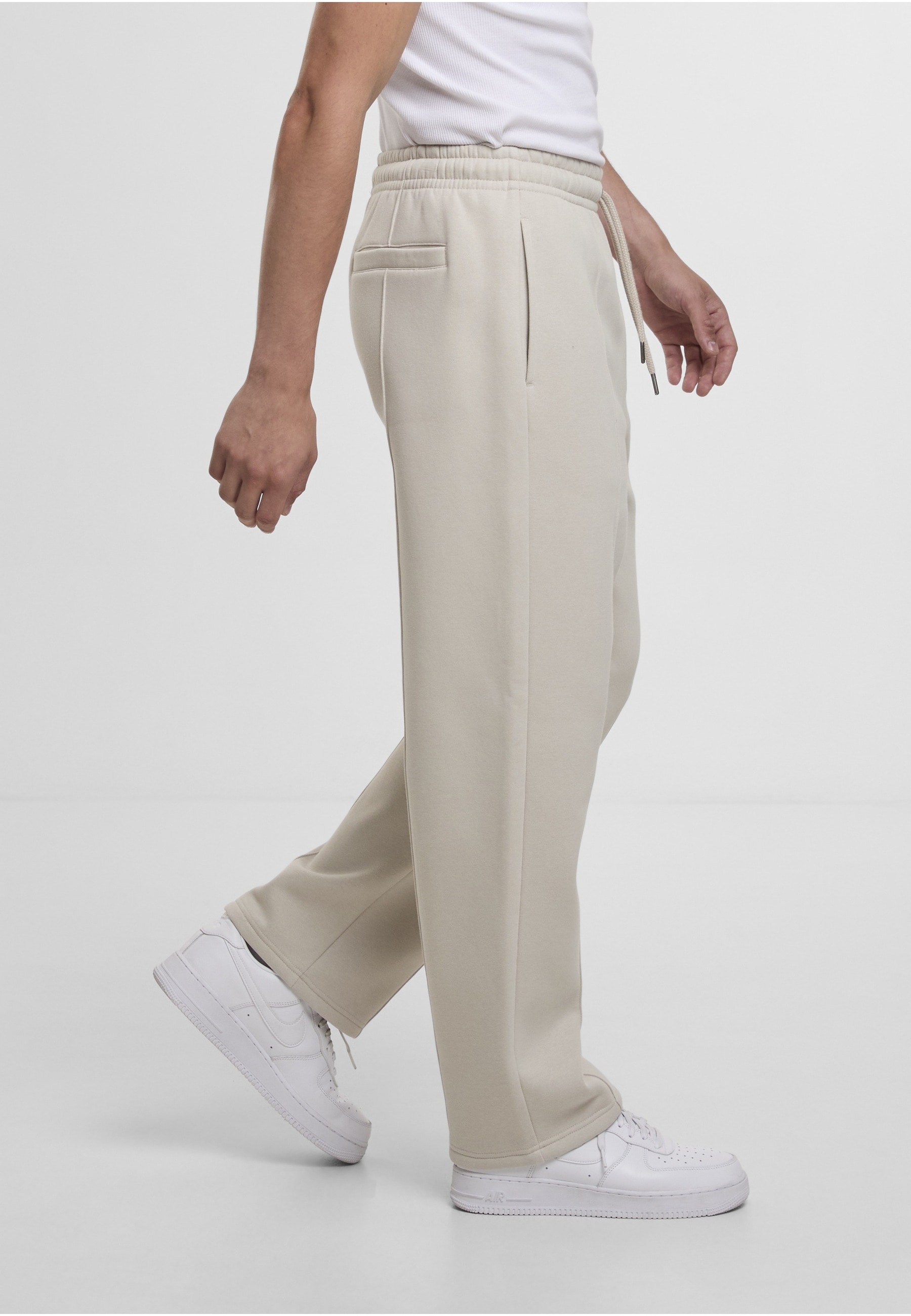URBAN CLASSICS Stoffhose »Urban Classics Fluffy Pintuck Trackpants«