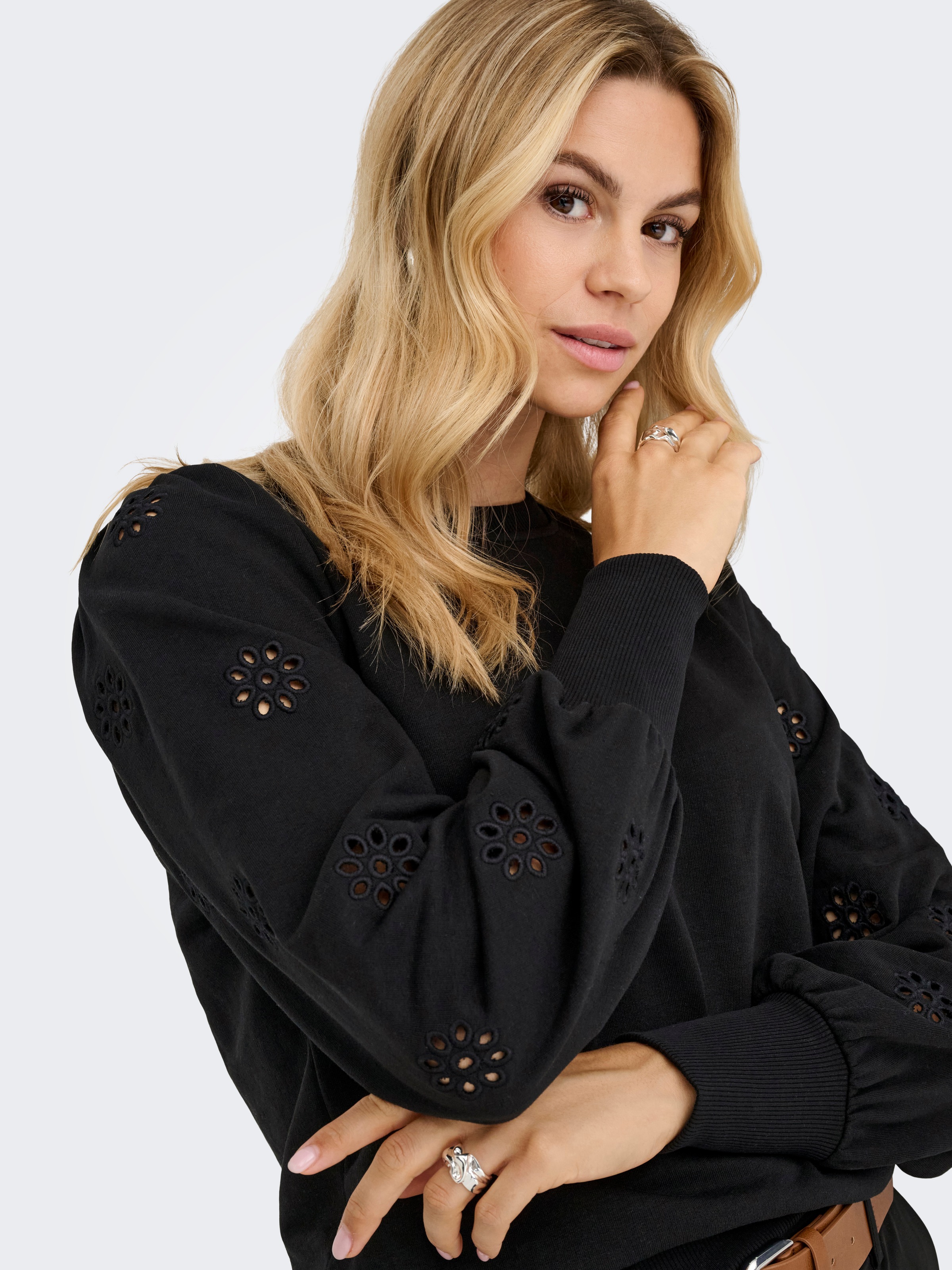 ONLY Sweatshirt "ONLFEMME L/S PUFF EMBROIDERY UB SWT", mit Puffärmeln mit w günstig online kaufen