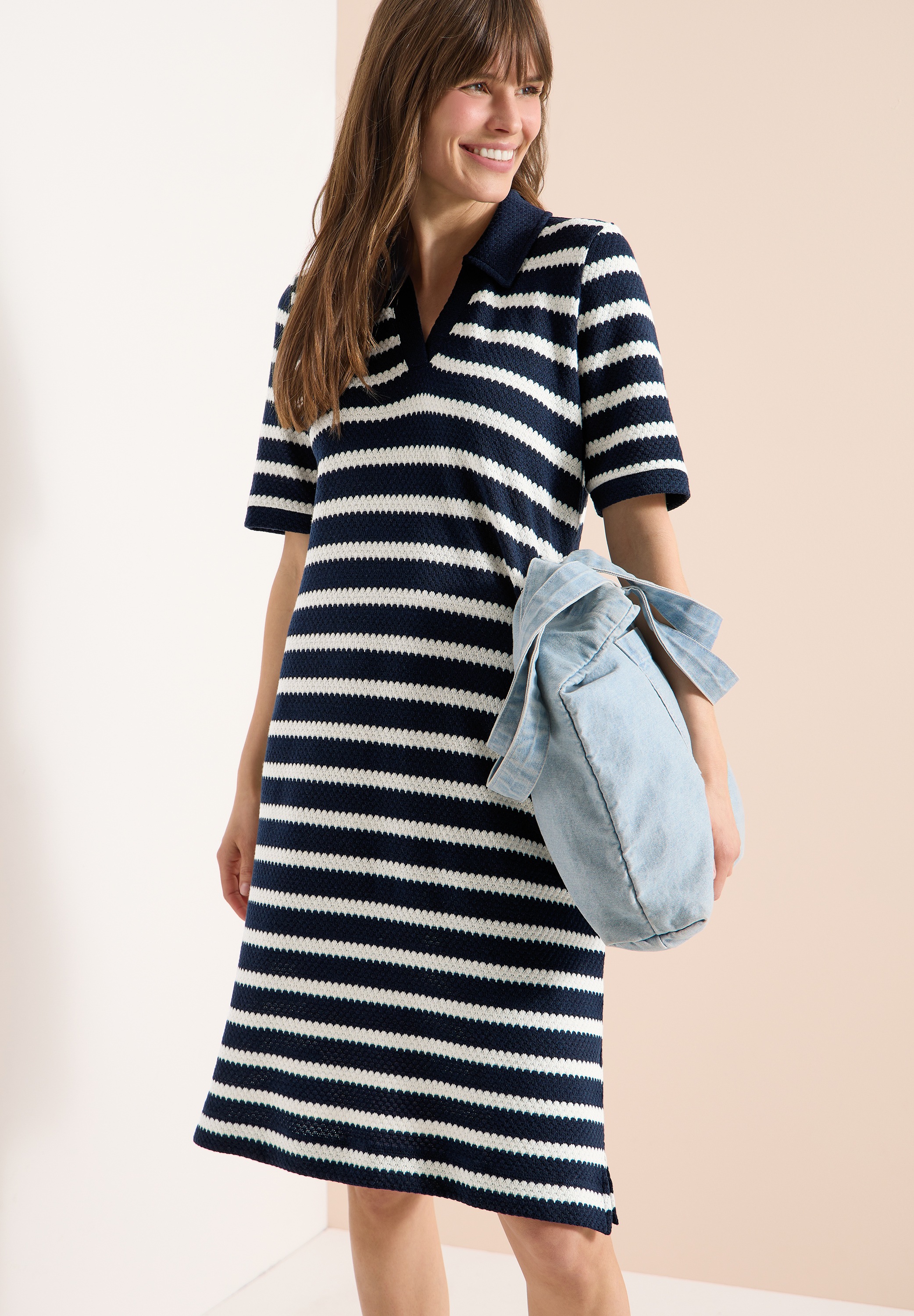 Cecil Strickkleid aus Ajourstrick, knielang