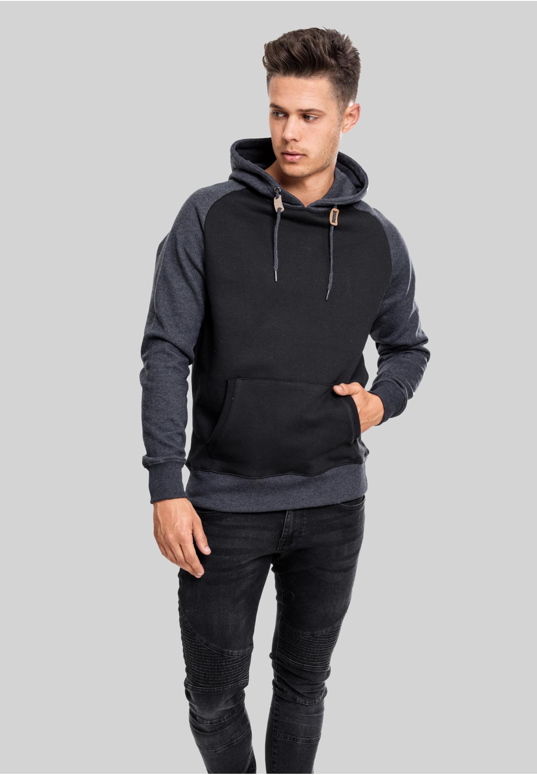 URBAN CLASSICS Kapuzensweatshirt »Urban Classics Herren Raglan Contrast Hoody«, (1 tlg.)