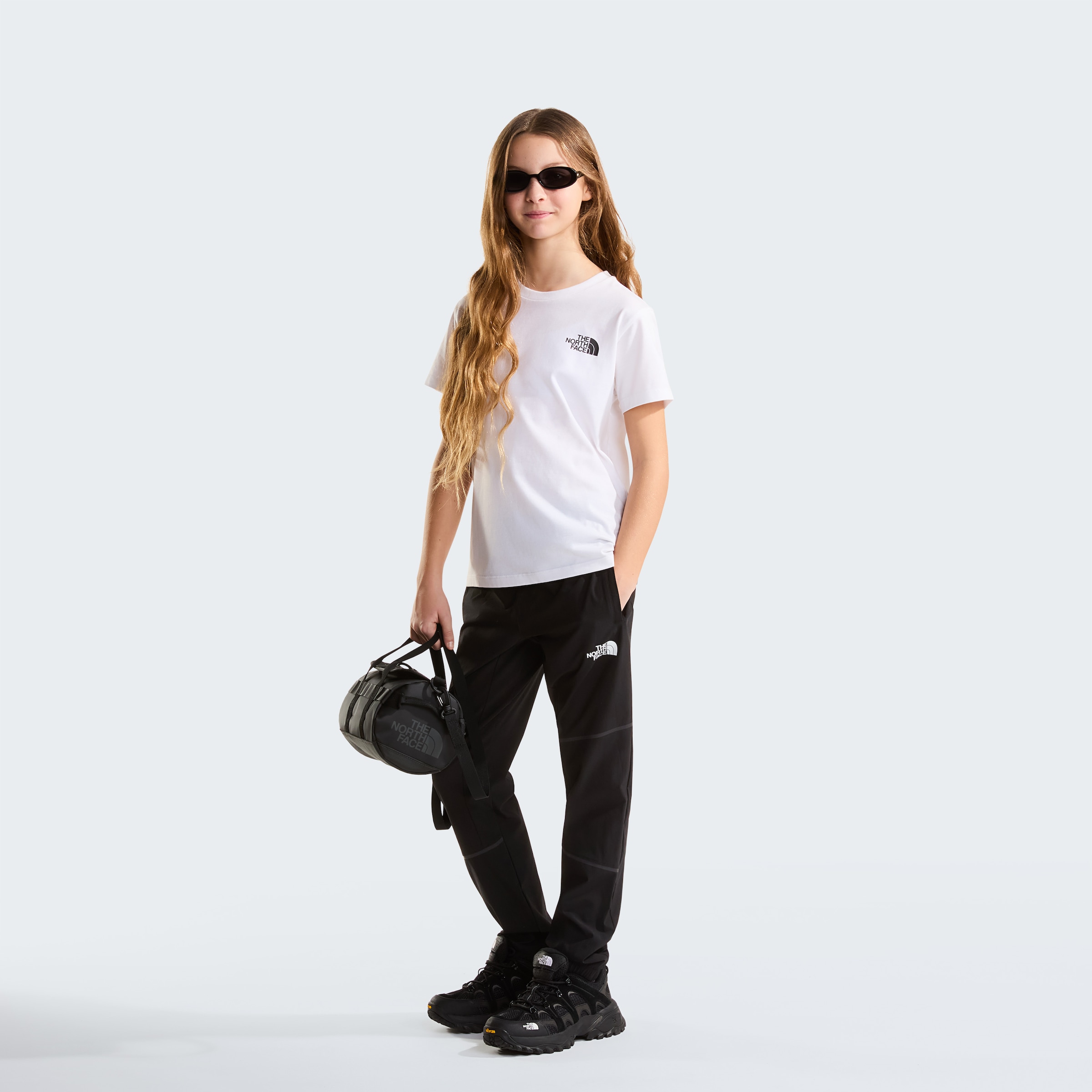 The North Face T-Shirt »TEEN SIMPLE DOME REGULAR SS TEE« für Jugendliche, sportlicher Stil, Kurzarm, mit Rundhalsausschnitt