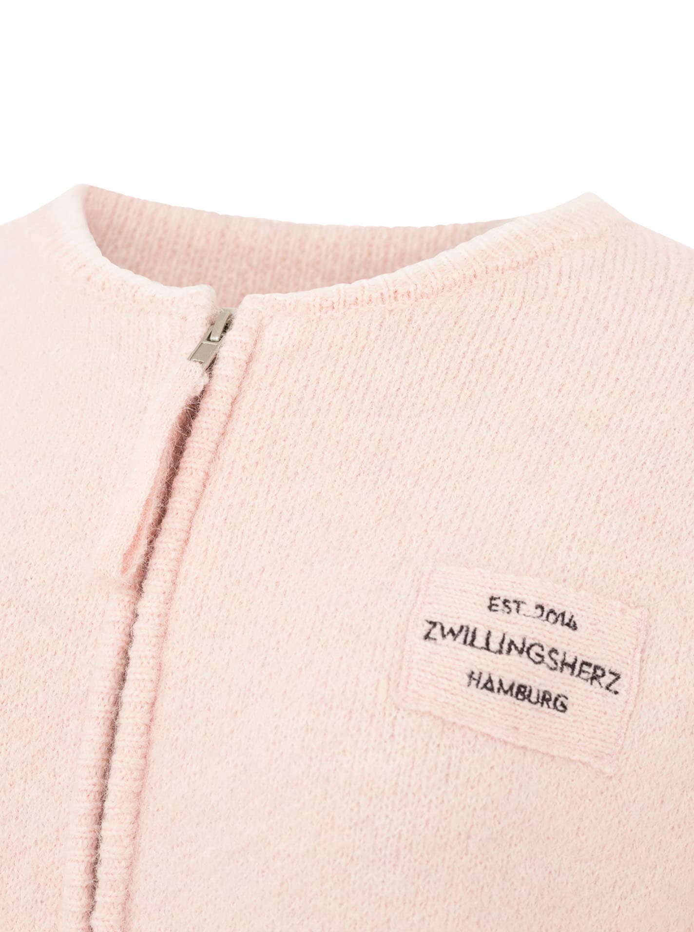Zwillingsherz Strickjacke »"ZH"« mit Reißverschluss, Eingriffstaschen, Logopatch, farbige Kanten