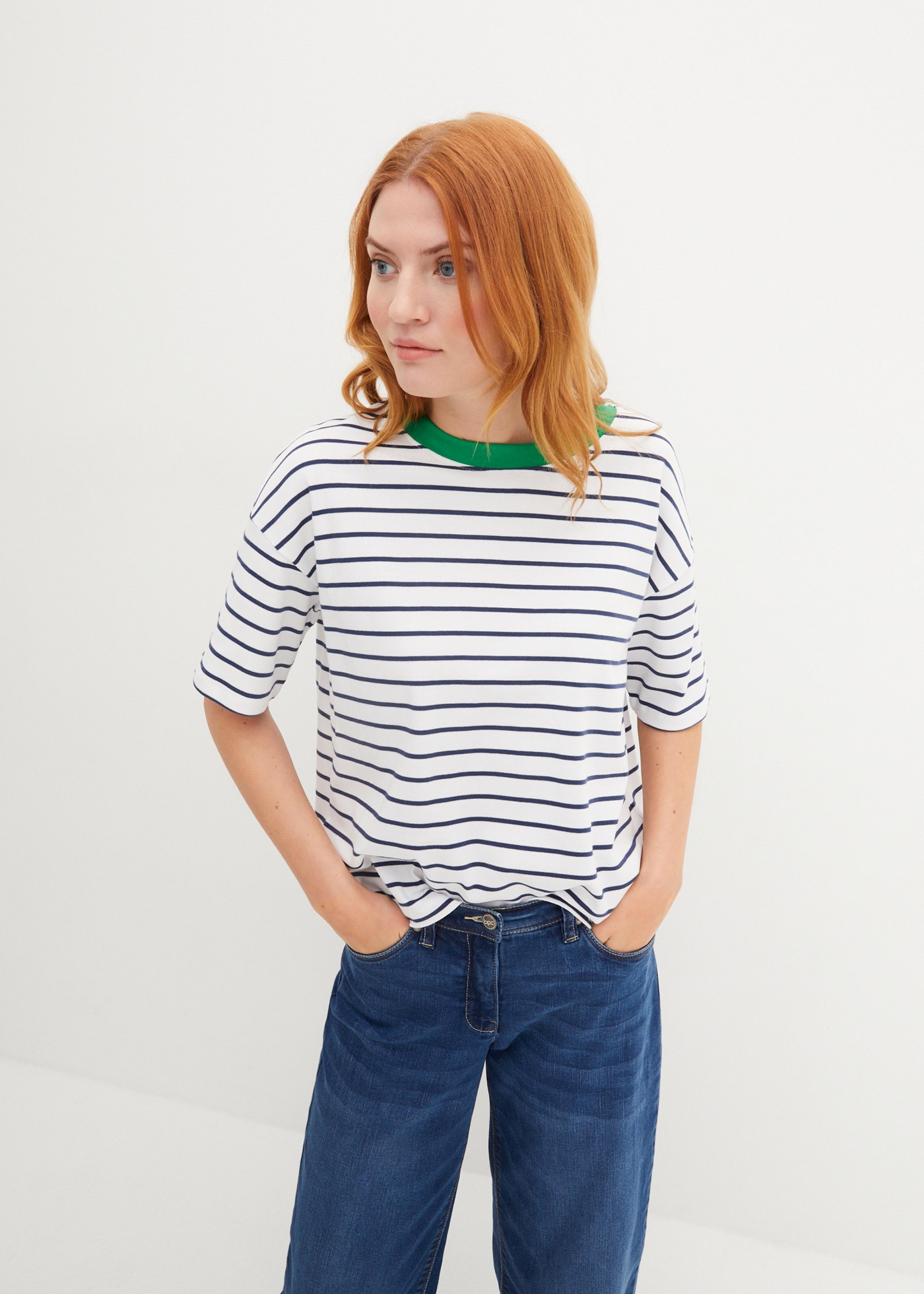 bonprix T-Shirt Oversize-Passform, Halbarm-Design, mit Streifenmuster