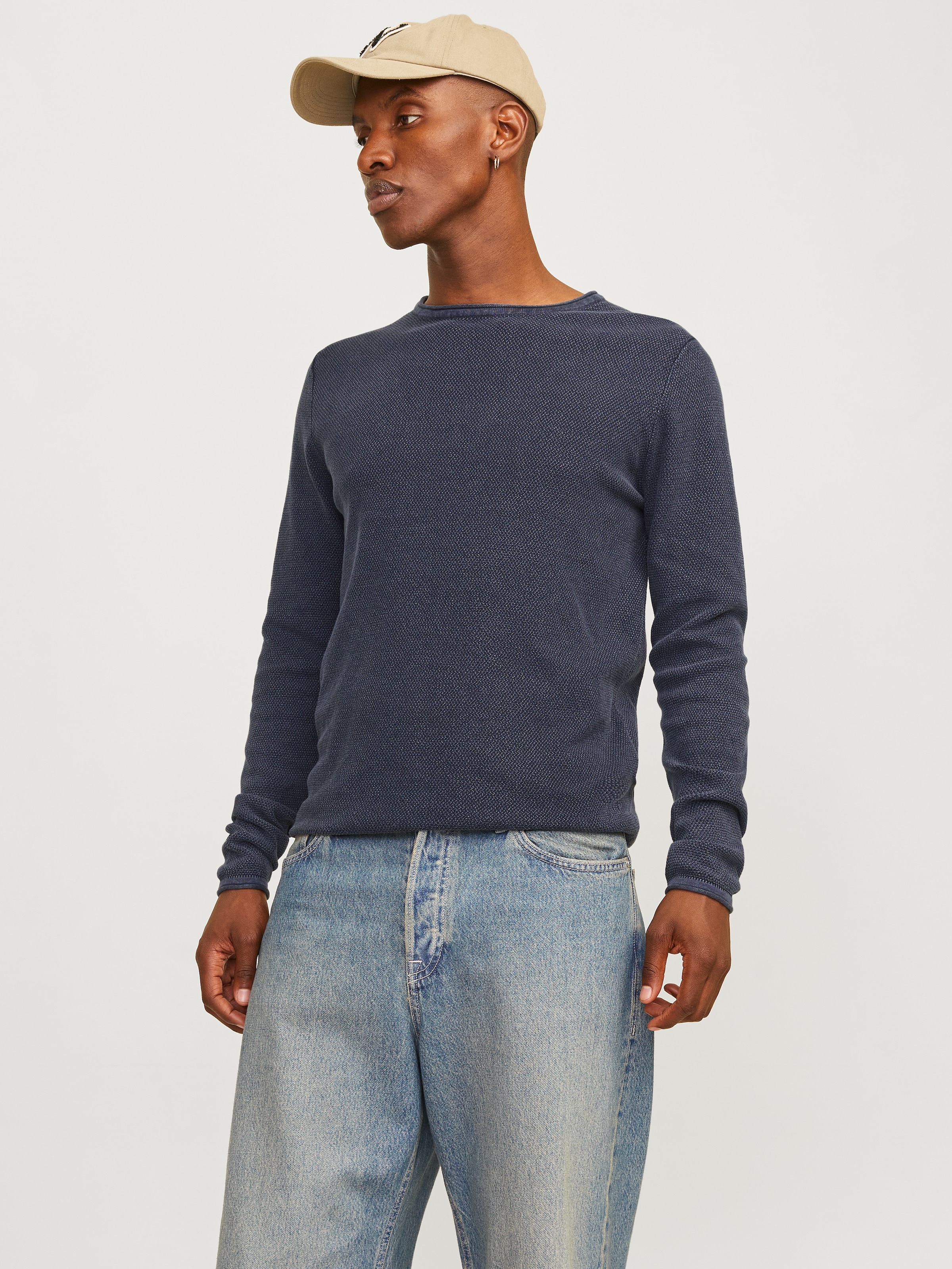 Jack & Jones Rundhalspullover "JJDEAN KNIT CREW NECK AW24", in gewaschener Optik