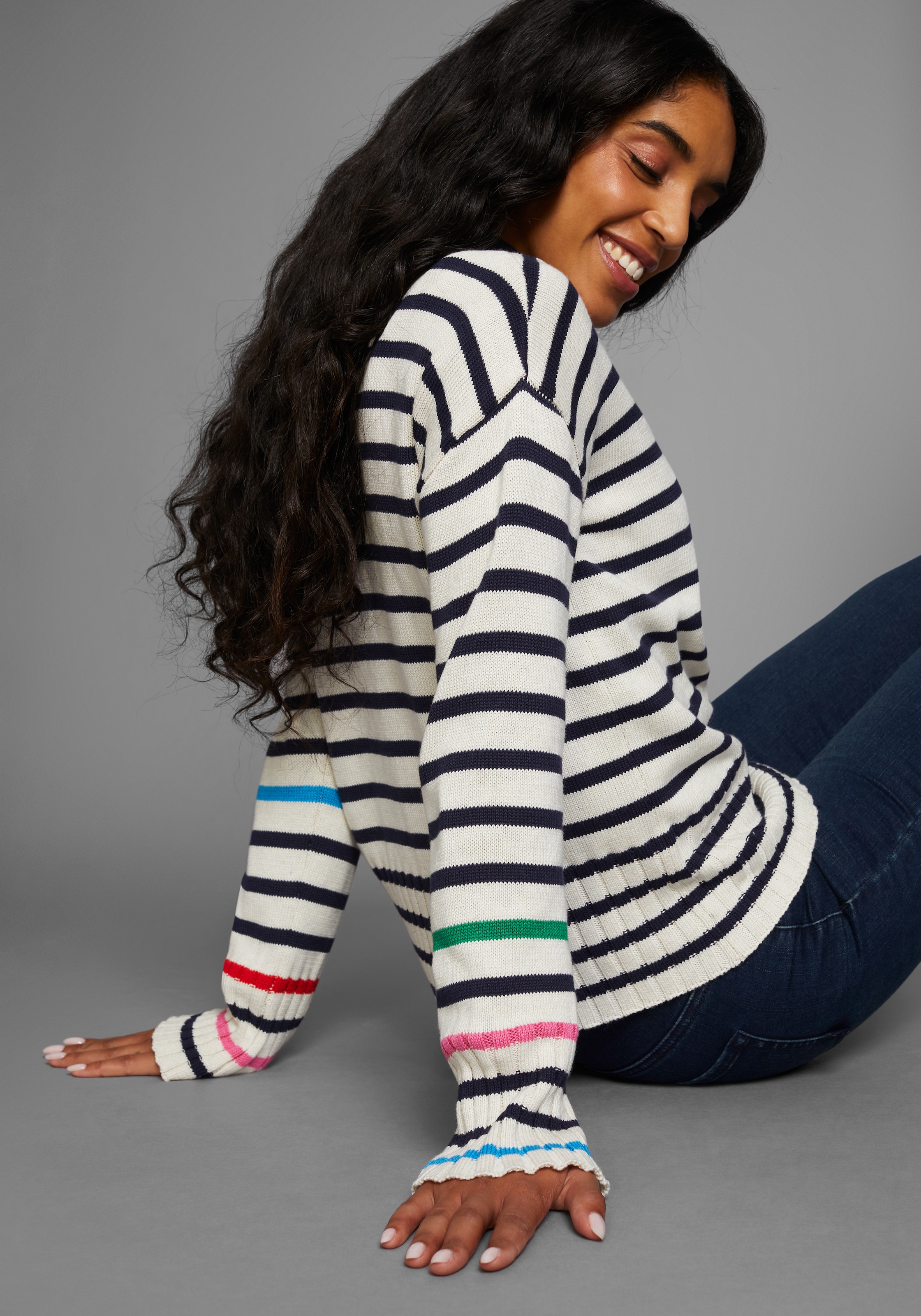 DELMAO Strickpullover, mit bunten Akzentstreifen günstig online kaufen