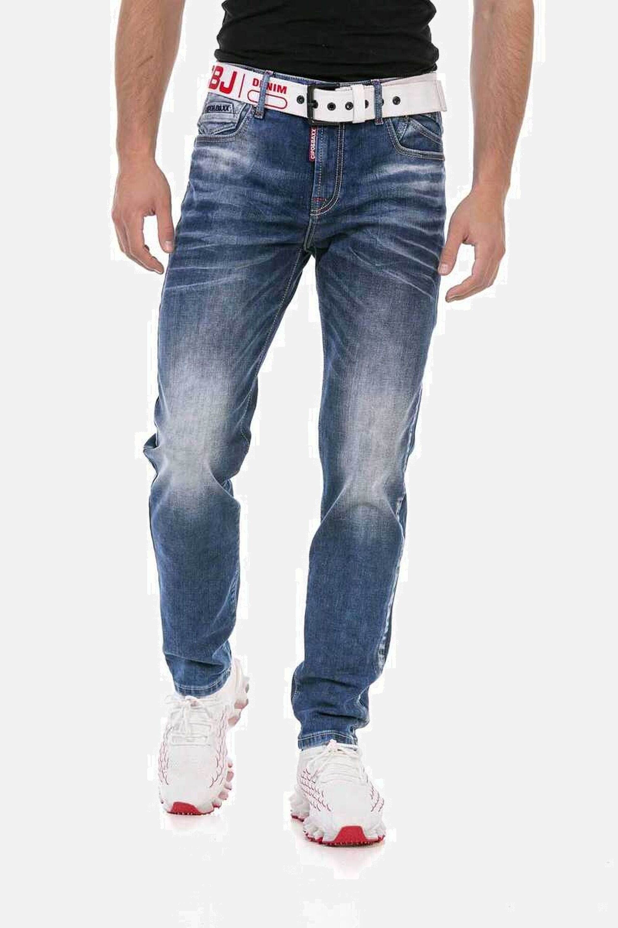 Cipo & Baxx 5-Pocket-Jeans "Jeans", mit tollen Stickereien, CD717