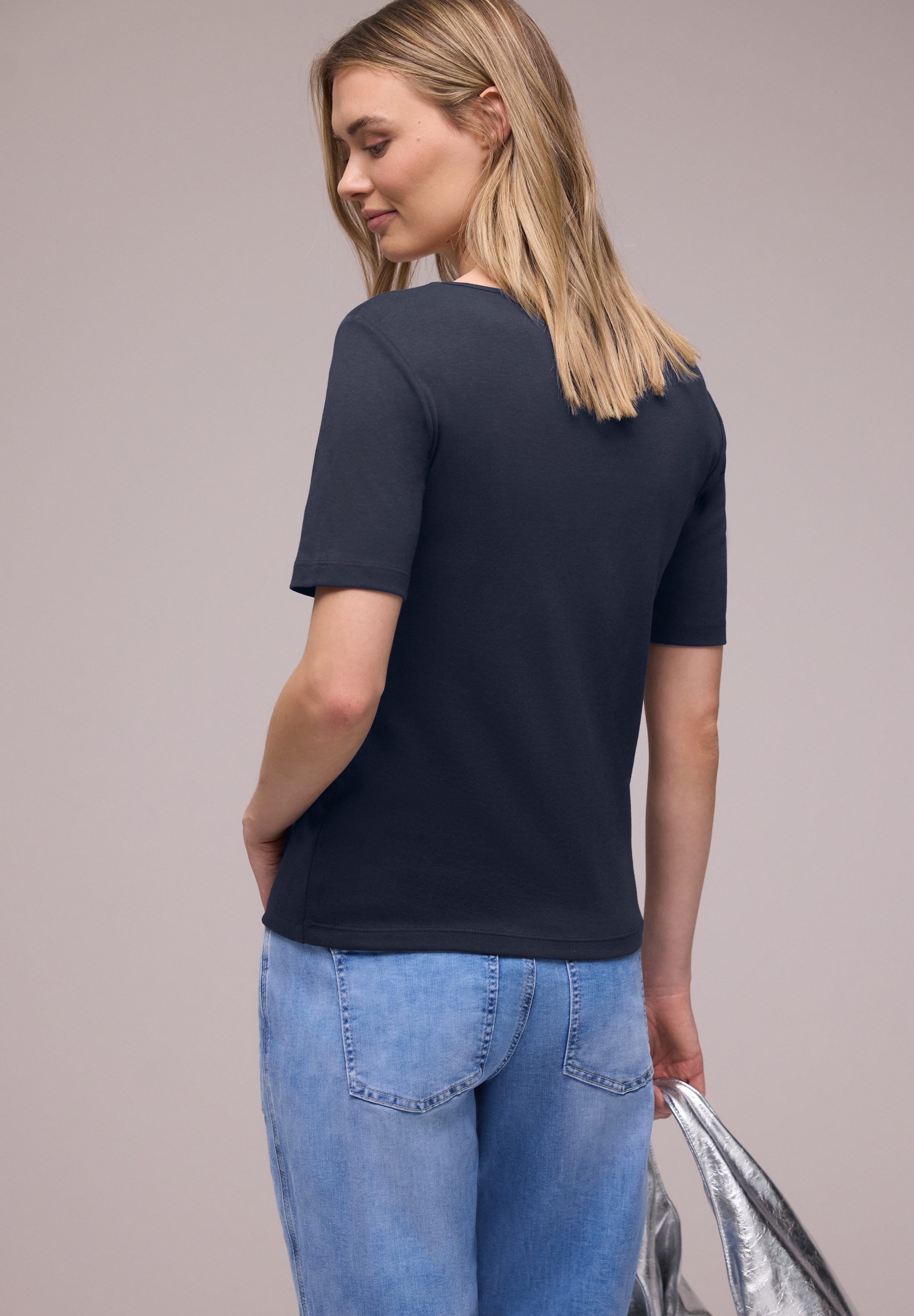 STREET ONE Kurzarmshirt »Style Ada« Sommershirt mit Herz-Ausschnitt