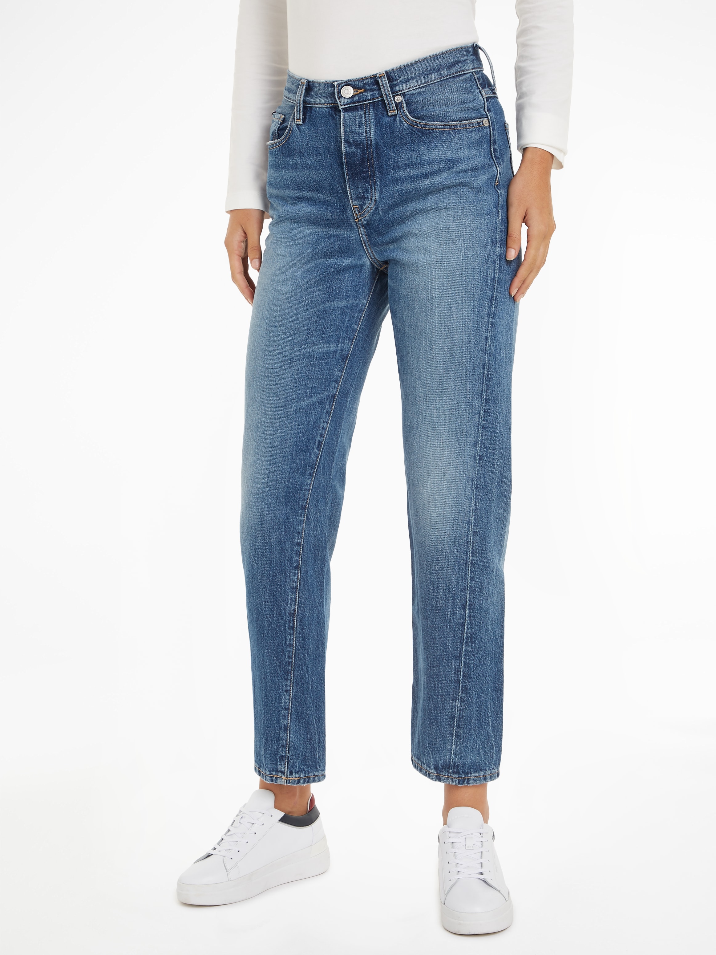 Straight-Jeans »CLASSIC STRAIGHT HW A TWIST BETH«, mit Tommy Hilfiger Logo-Badge