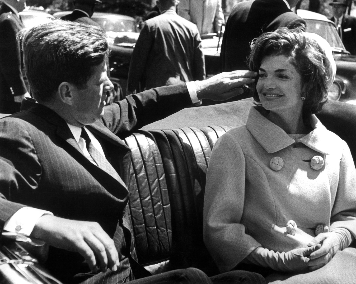 queence Acrylglasbild »John & Jackie Kennedy«, Schwarz-Weiß-Frau-Mann-Stars-Portrait-Foto-Film-Filmfiguren-Filmszene, Fine Art-Print in Galeriequalität