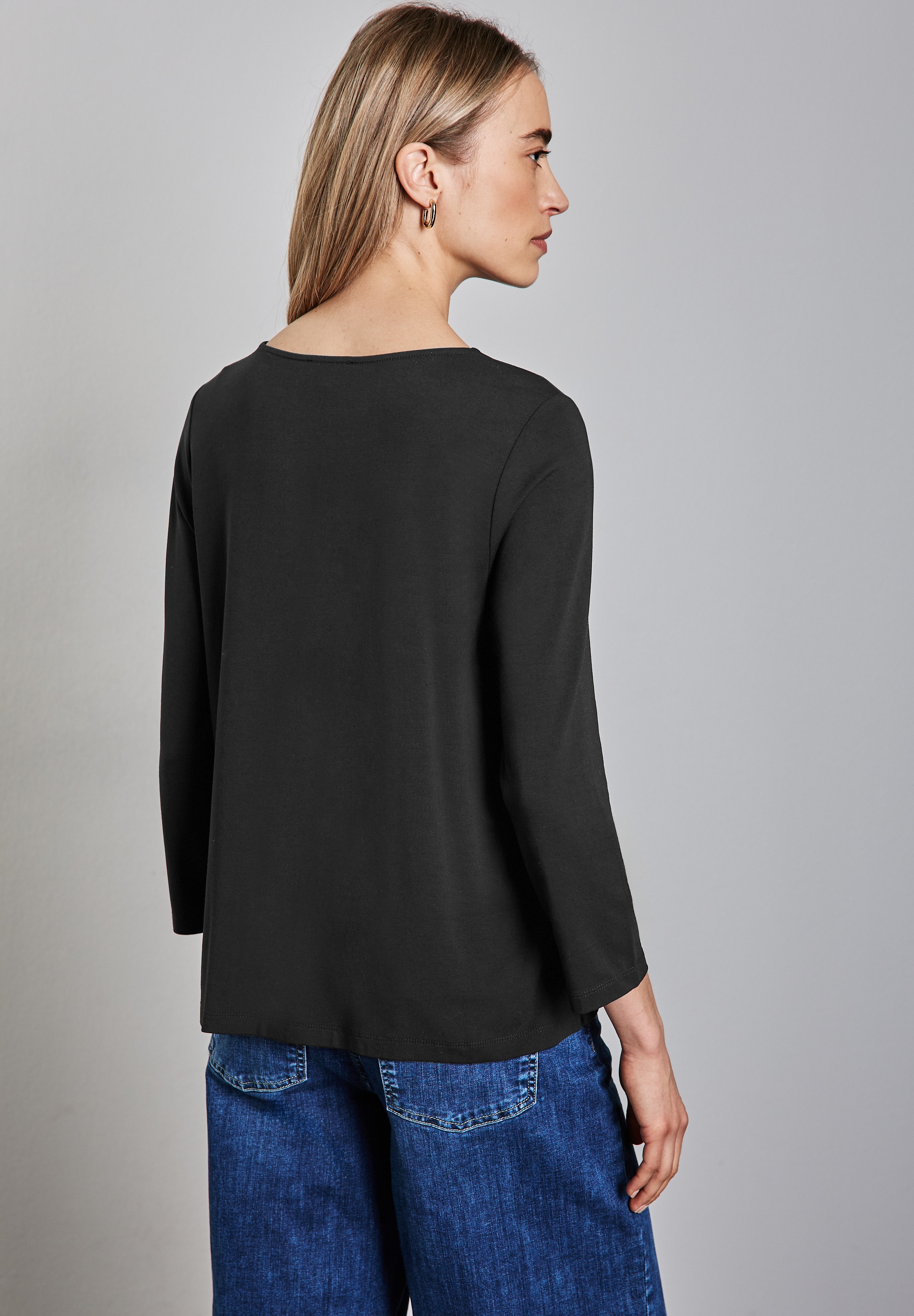 STREET ONE Rundhalsshirt, aus strecthigem Viskosematerial