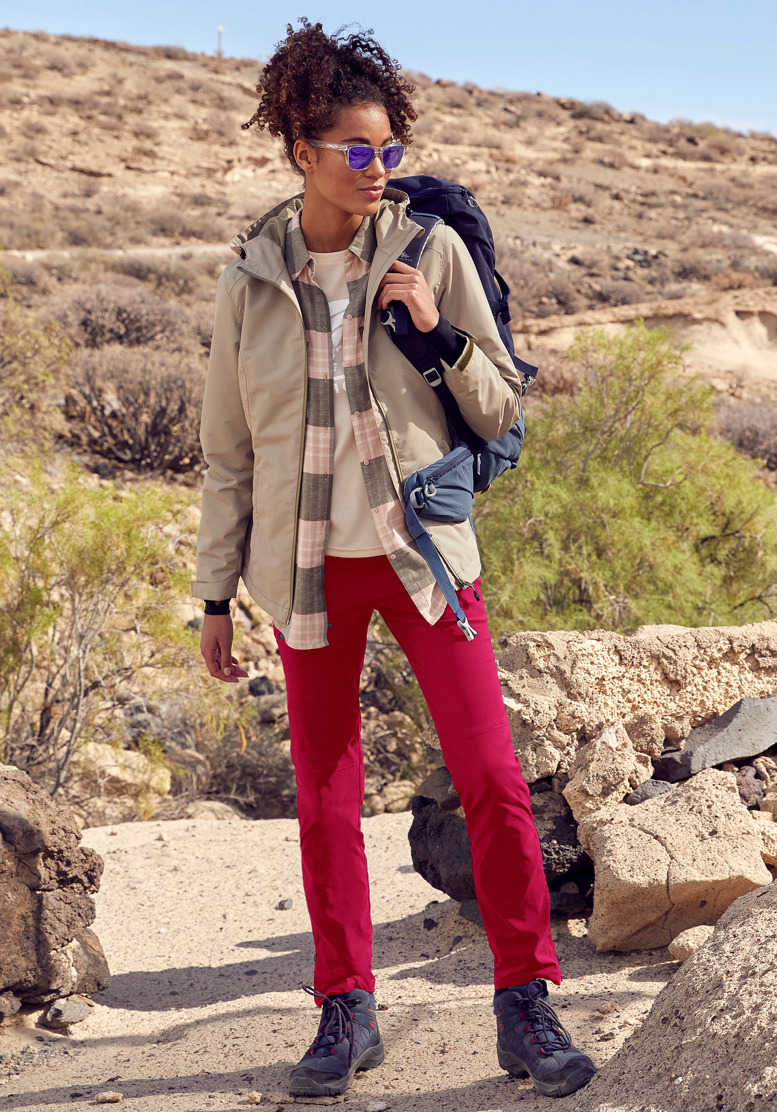 Thumbnail - LASCANA ACTIVE Trekkinghose mit 3 Zipper Taschen