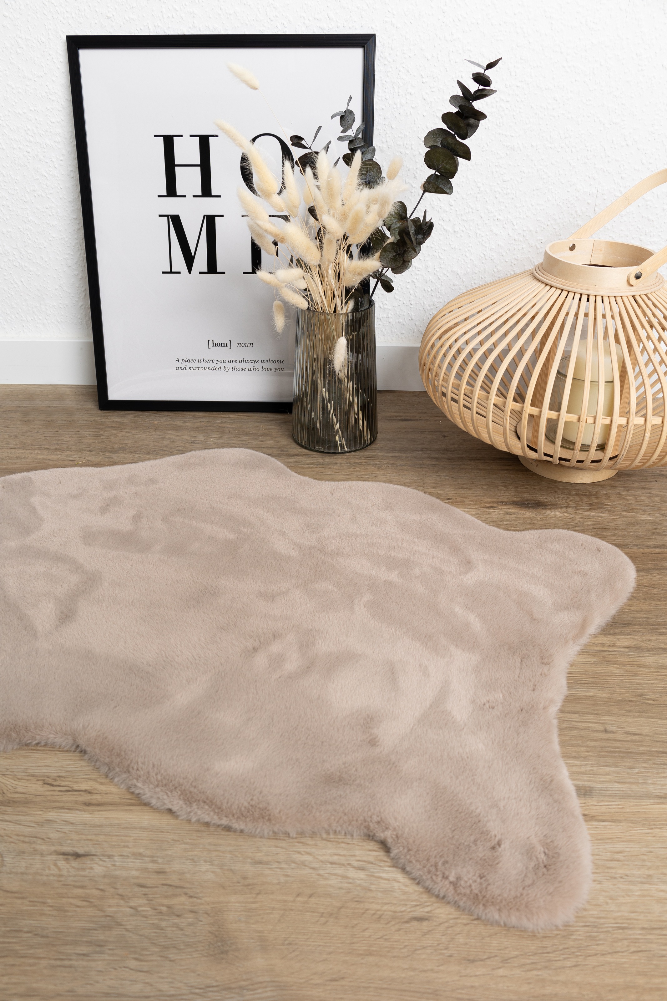 ASTRA Fellteppich »Elda , Kunstfell« rechteckig 13 mm Höhe Dekofell, kuschelweich,  Wohnzimmer, Kinderzimmer, Kaninchenhaptik