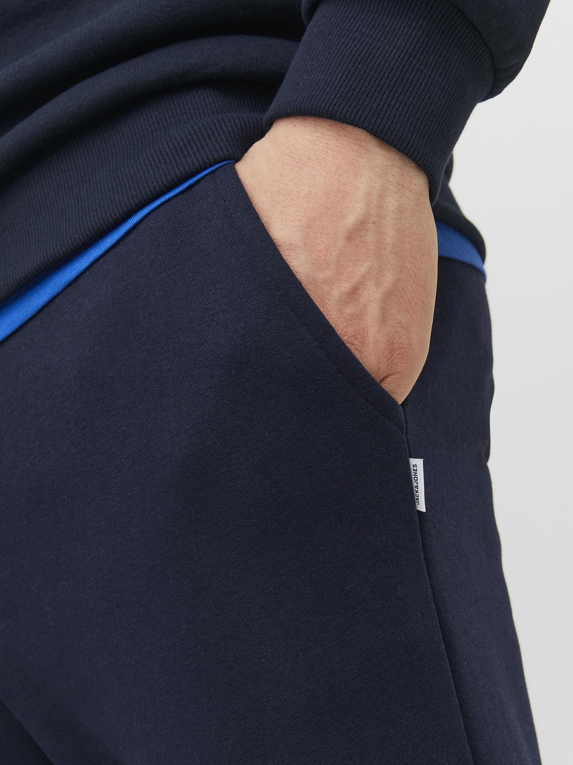 Thumbnail - Jack & Jones Sweathose "JPSTGORDON mit Kordelzug und Komfortbund" unifarben, modisch, regular fit, Sweatware