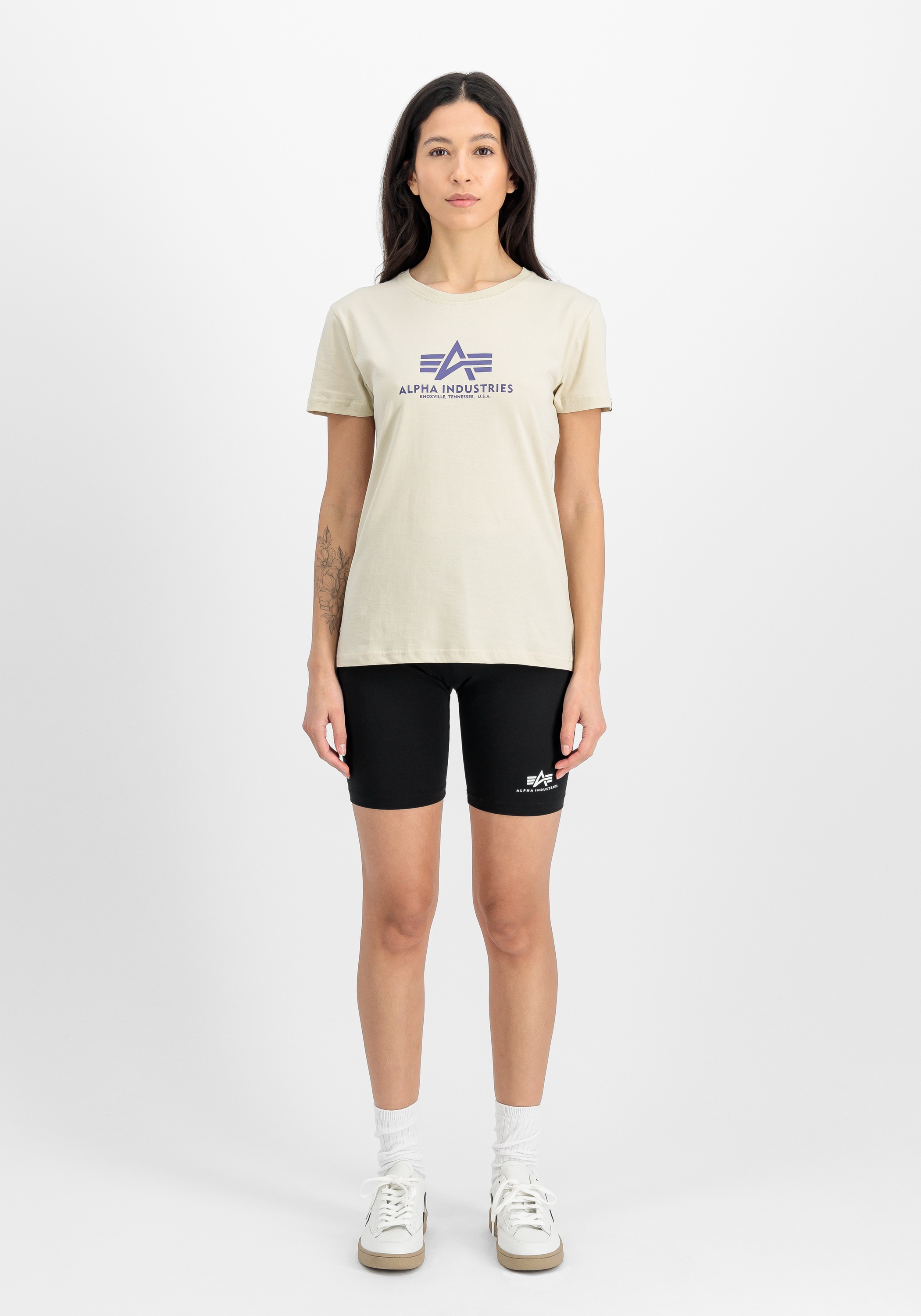 Thumbnail - Alpha Industries T-Shirt "Alpha Industries Women - T-Shirts New Basic T-Shirt BL W"