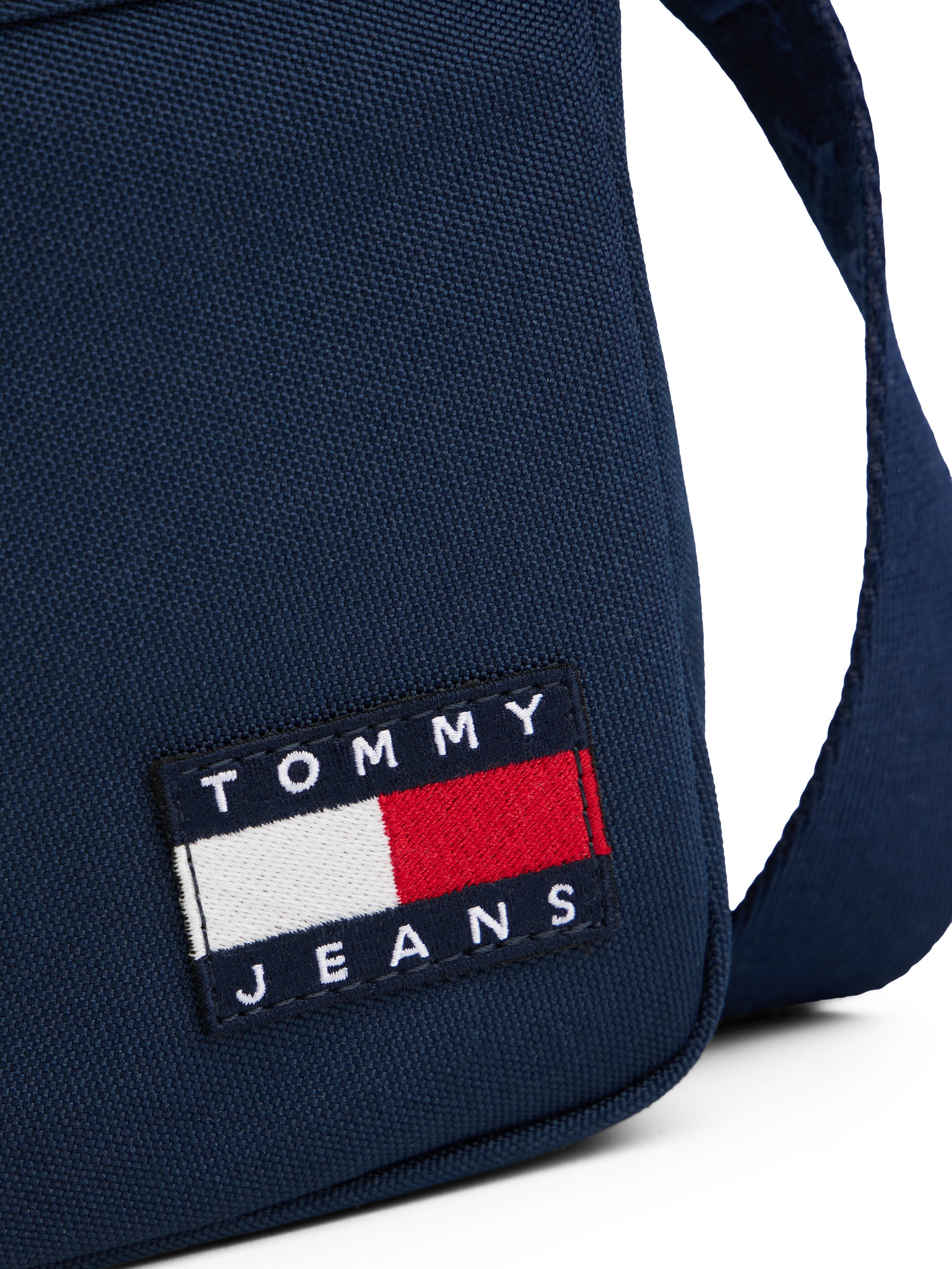 Tommy Jeans Umhängetasche »TJM ESS DAILY REPORTER« , Men Schultertasche, Freizeitasche mit Tommy Jeans Flaggen-Aufnäher