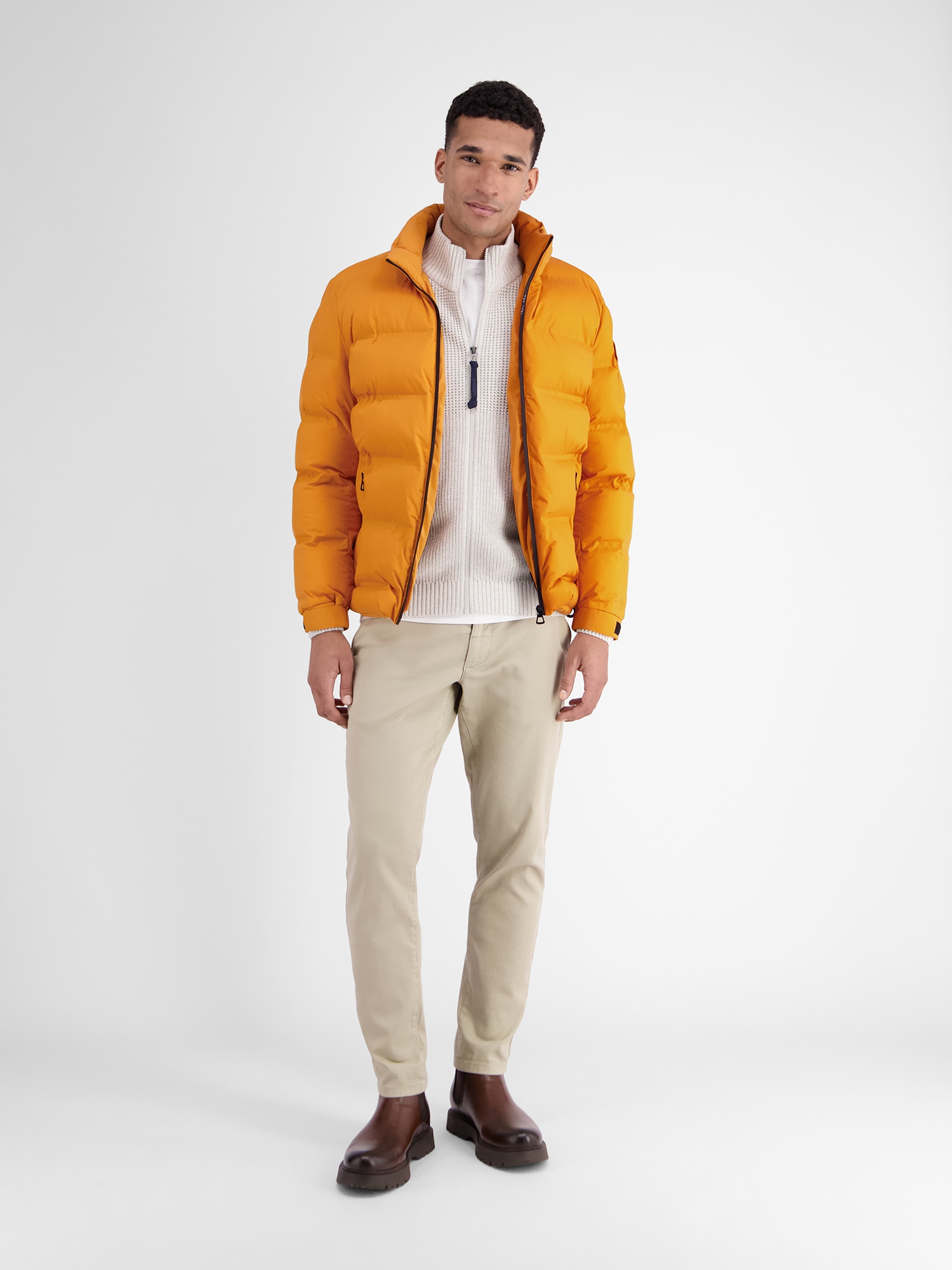 LERROS Steppjacke »LERROS Warm gefütterter Steppblouson mit versteckter Kapuze«, mit Kapuze, Wasser- und windabweisend, atmungsaktiv