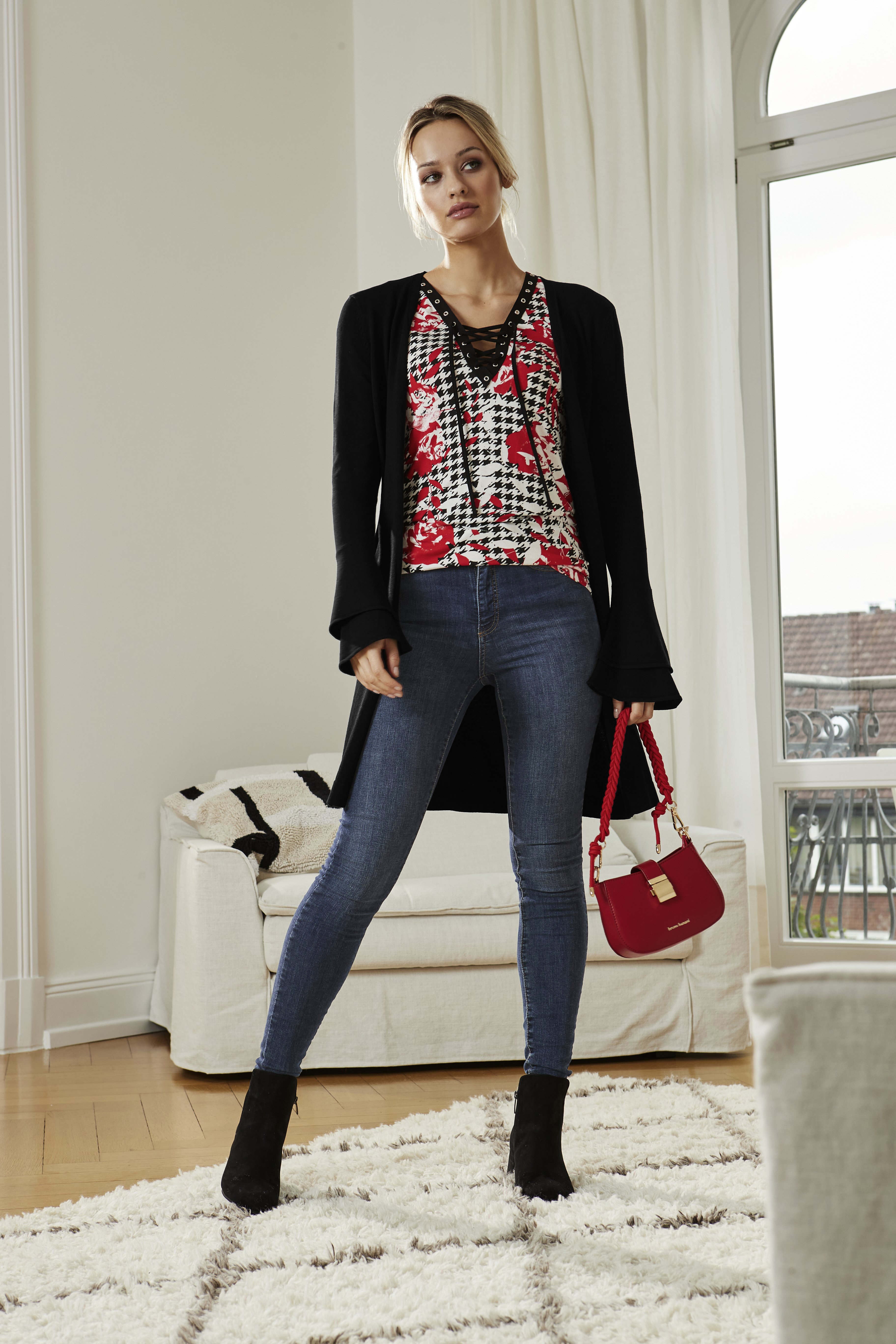 Thumbnail - Tamaris Stiefelette, Blockabsatz, Ankleboots, Abendschuh in veganer Verarbeitung