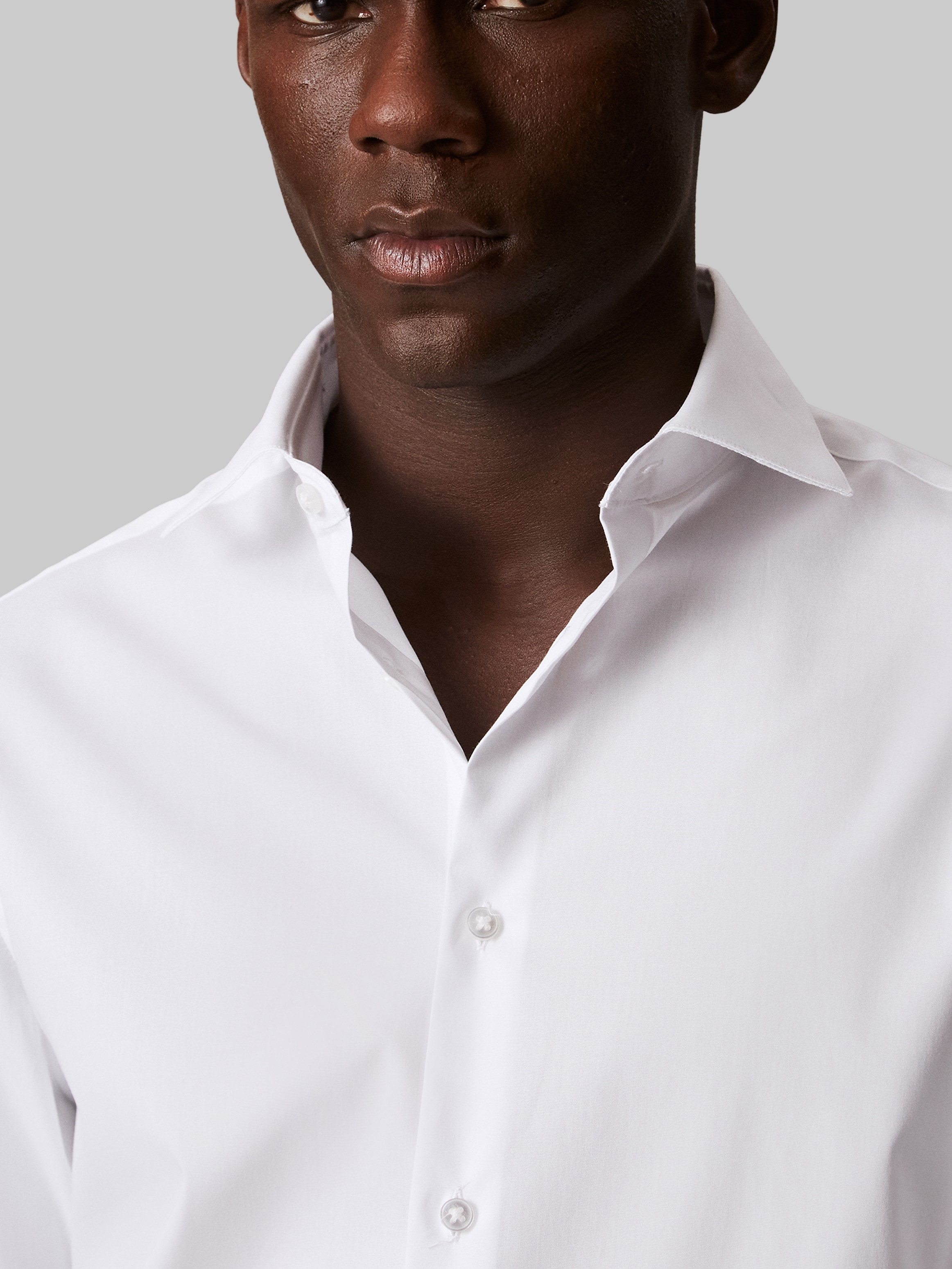 Calvin Klein "REG ESNTL POPLIN STR SLD" Regular fit, mit Rundhalsausschnitt