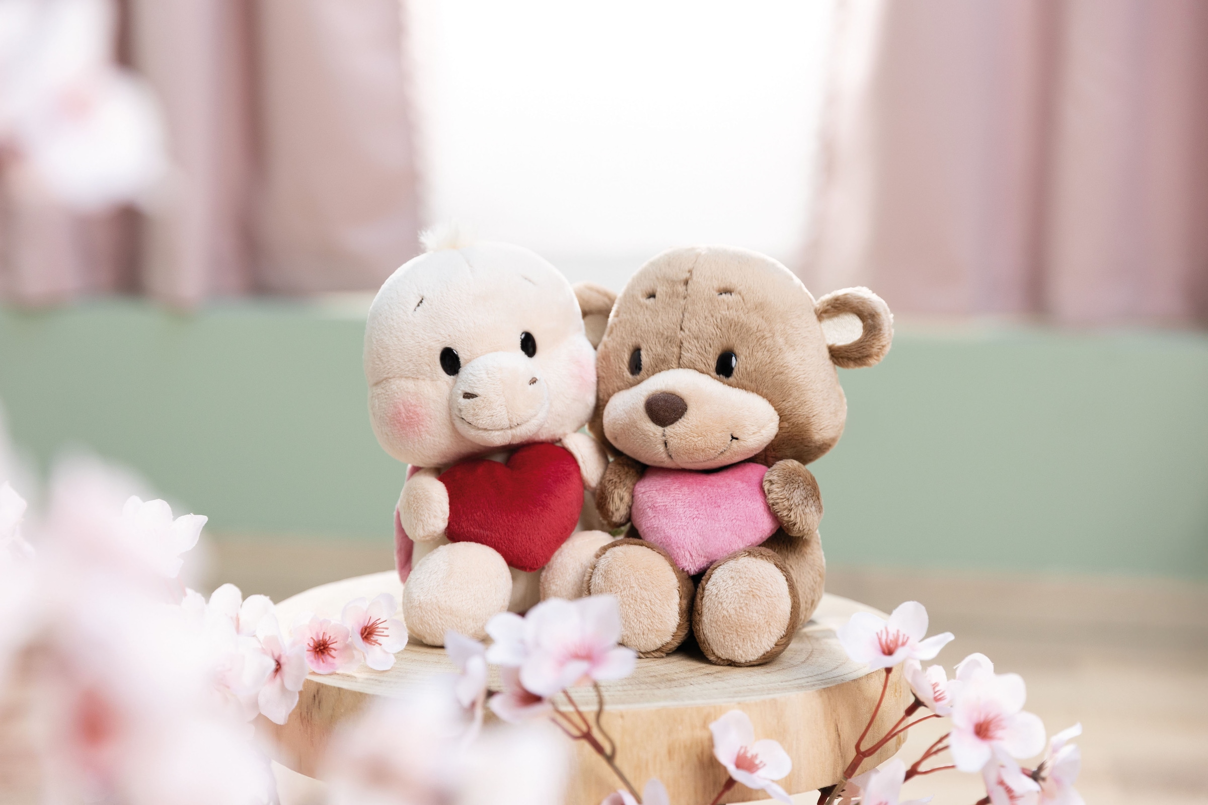 Nici Kuscheltier »Bär mit Herz, 22 cm«