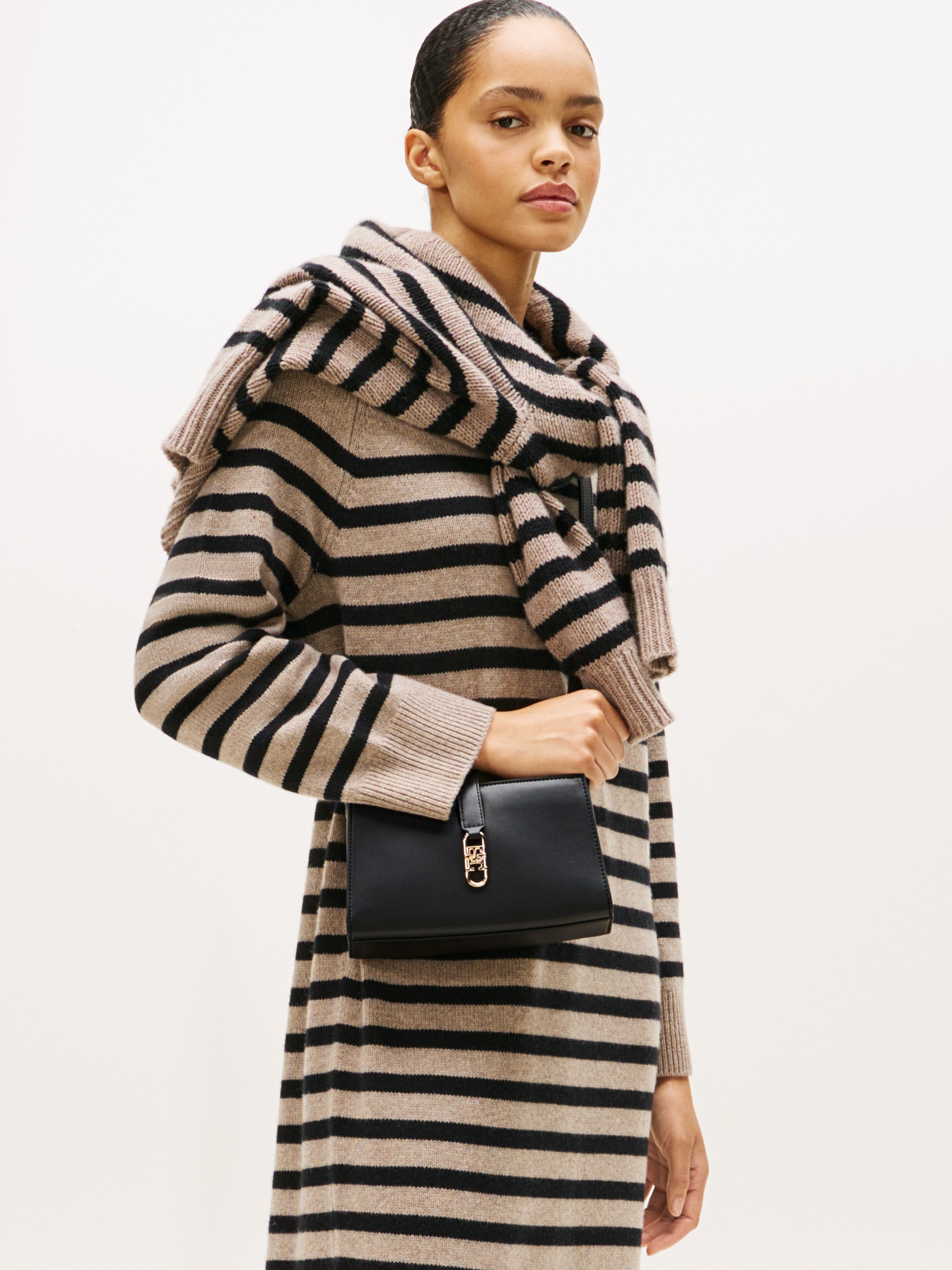 Tommy Hilfiger Umhängetasche "TH LIBRE MINI CROSSOVER", Damen Schultertasch günstig online kaufen