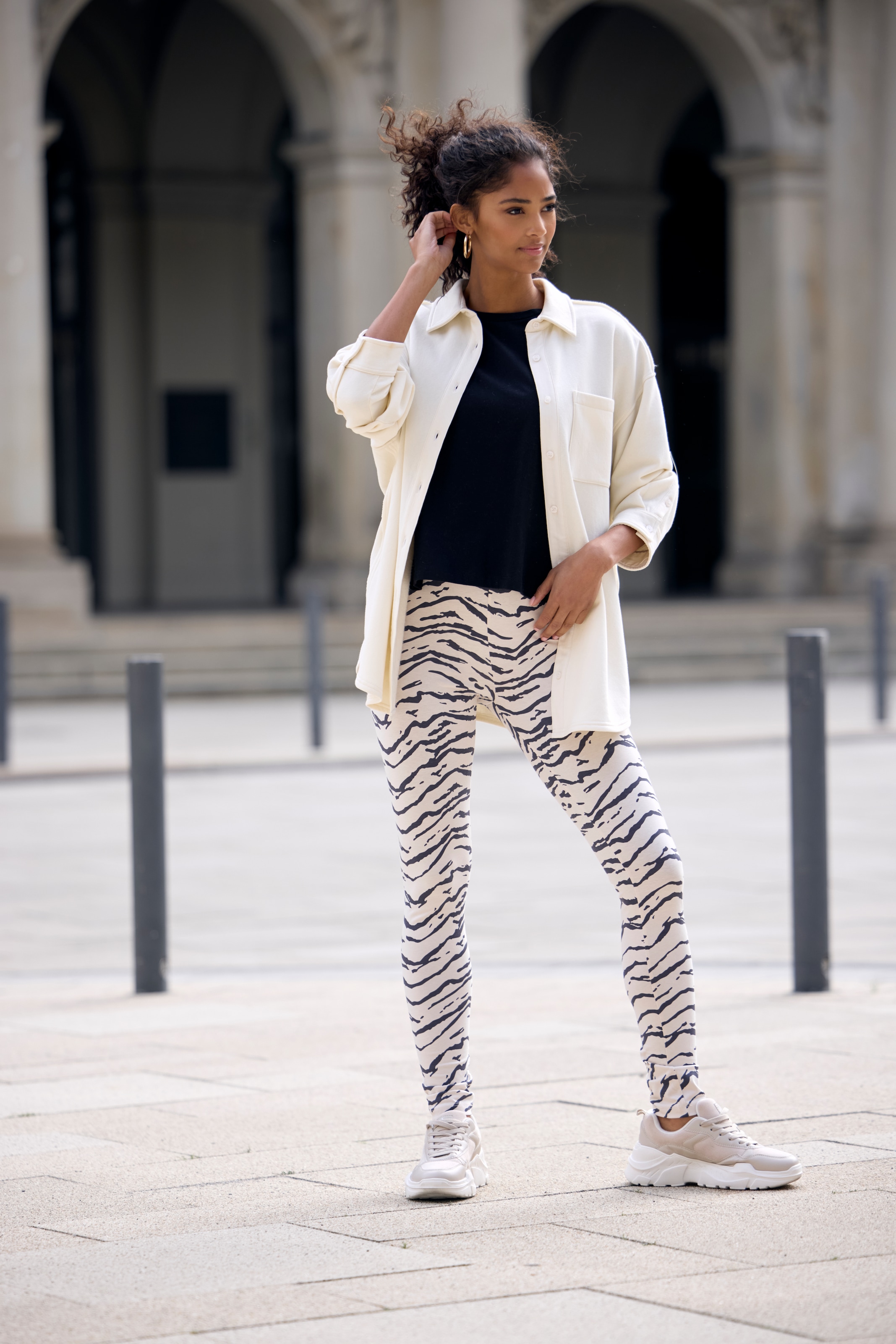 Buffalo Leggings, mit tollen Allover Druck günstig online kaufen